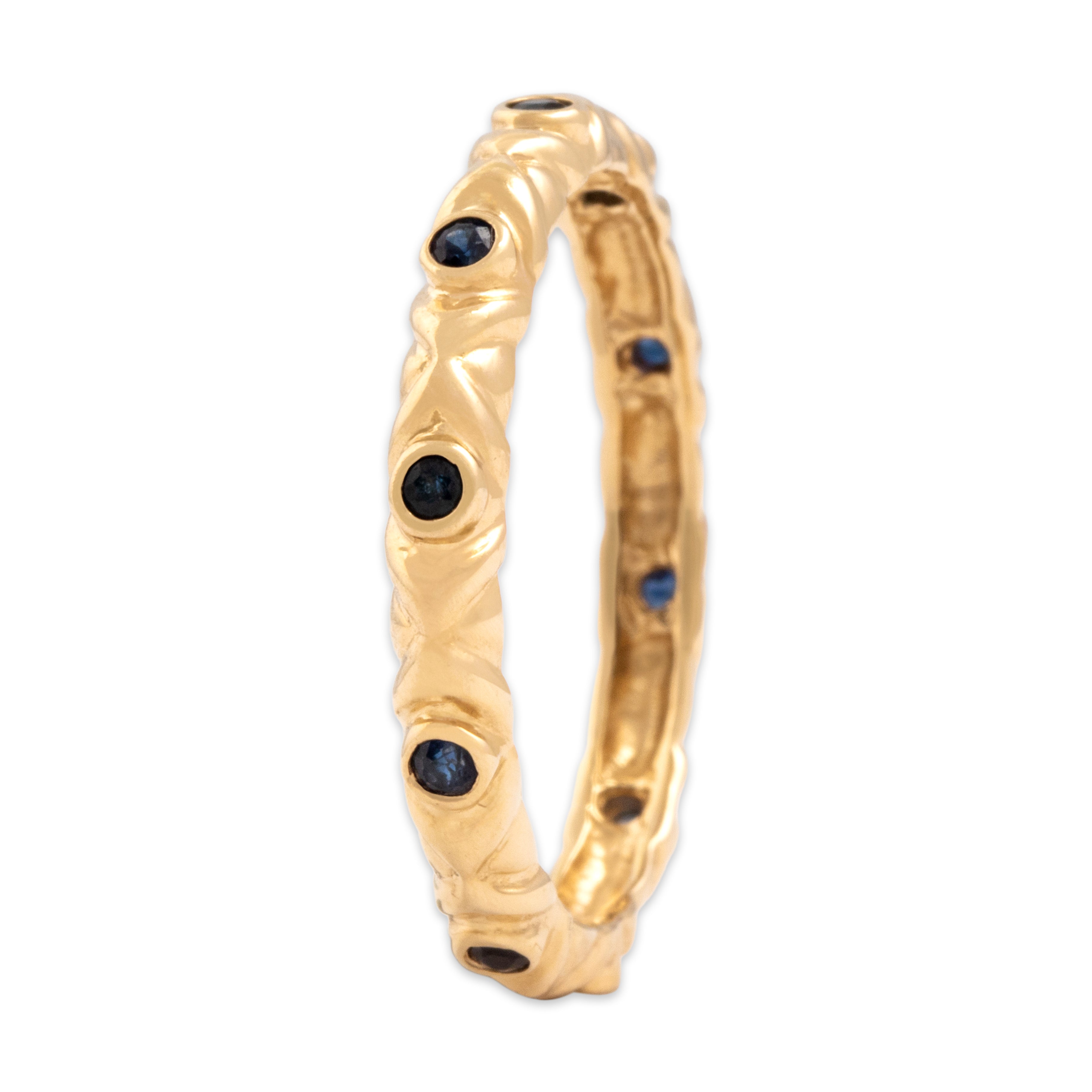 Vintage 14k Yellow Gold Blue Sapphire Knot Station Eternity Band Ring - Overall view