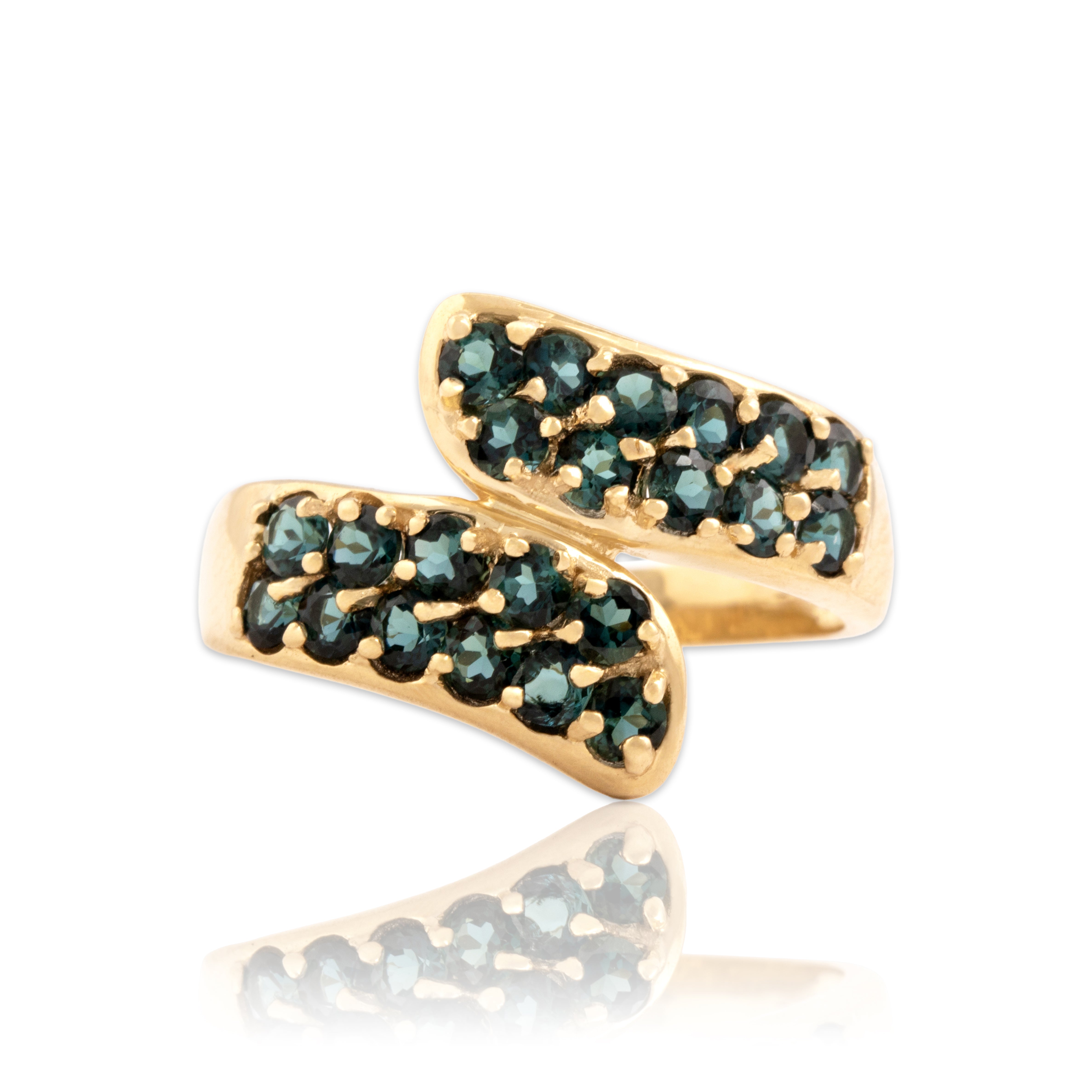 Vintage 14k Yellow Gold .97cttw Teal Tourmaline Dimensional Bypass Band Ring - Close-up view