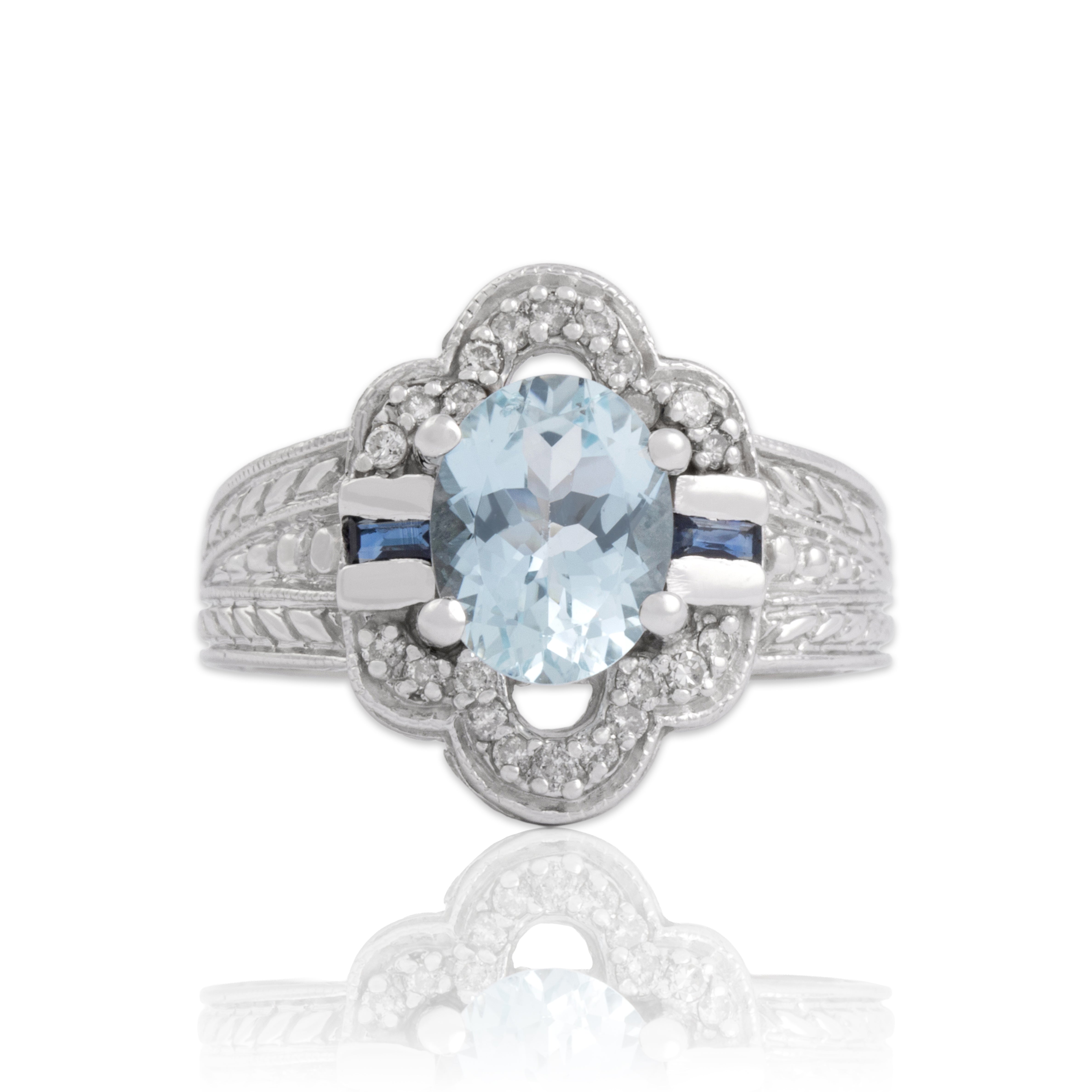 Vintage 14k White Gold 1.57ct Aquamarine Diamond Blue Sapphire Ornate Scallop Detail Ring - Close-up view