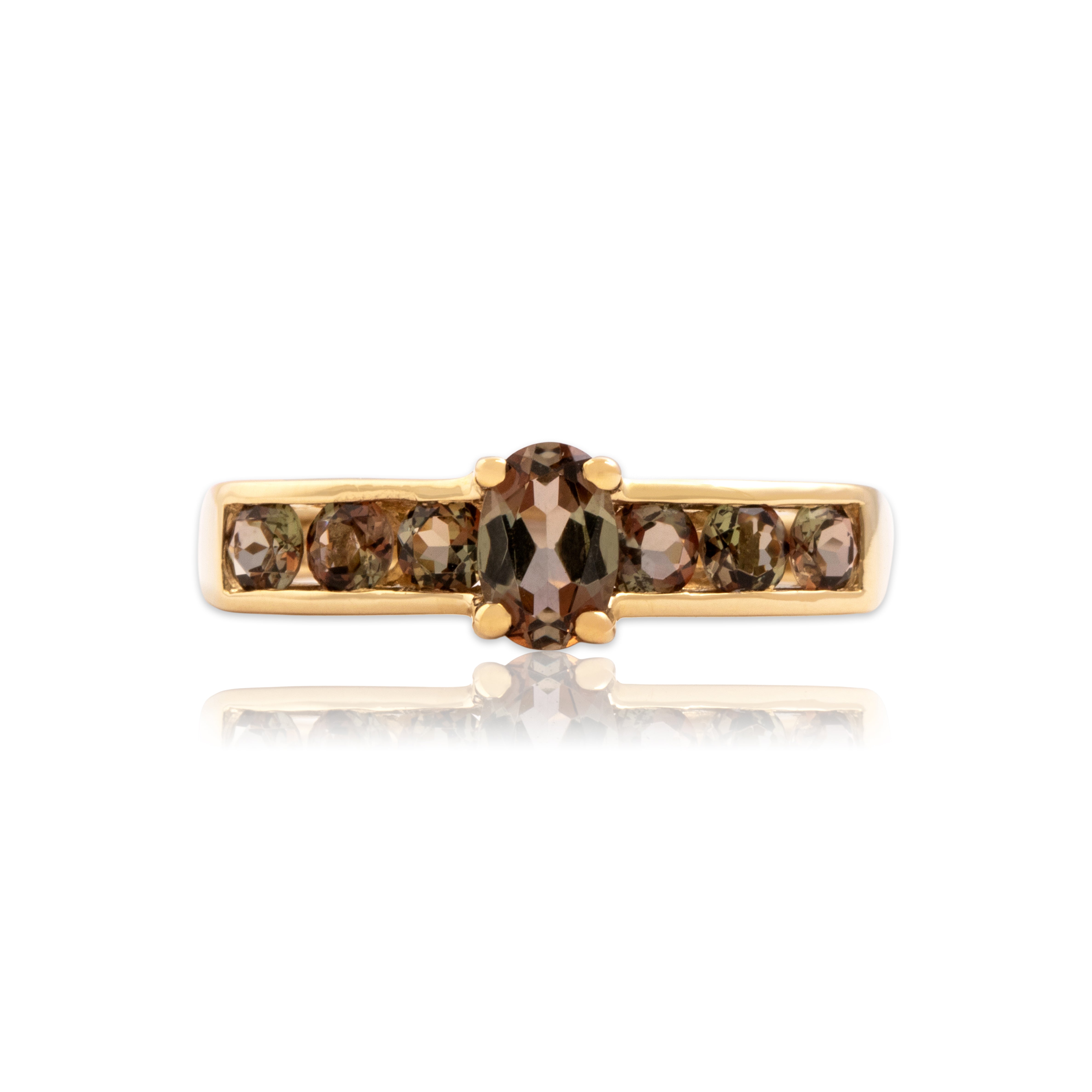 Vintage 14k Yellow Gold .86cttw Andalusite Sleek Oval Channel Shoulder Ring - Close-up view