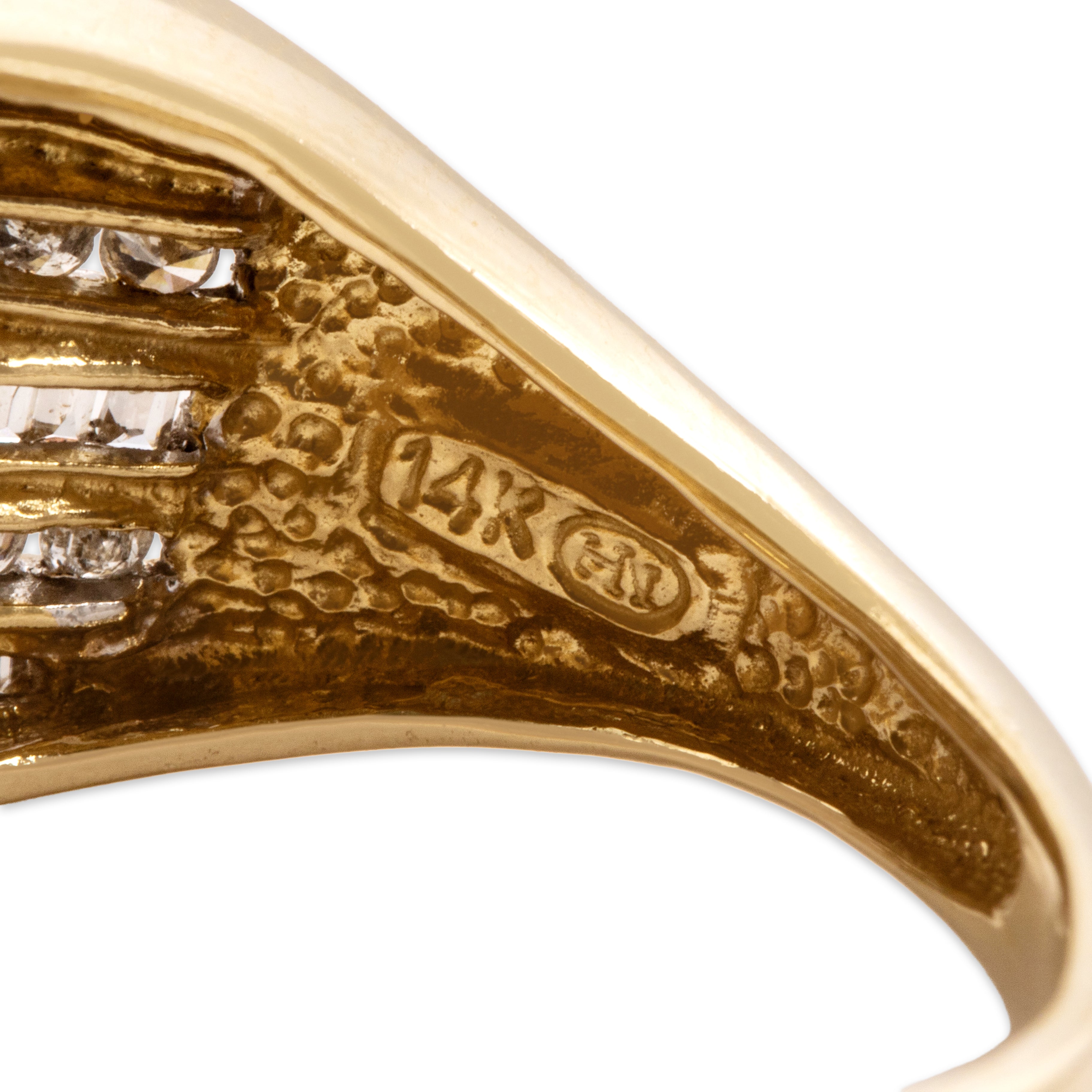Vintage 14k Yellow Gold 1.21cttw Diamond Wide Alternating Cut Line Band Ring - Hallmark view
