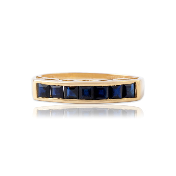 Vintage Lightweight 14k Yellow Gold .81cttw Blue Sapphire Channel-Set Ring 8.00