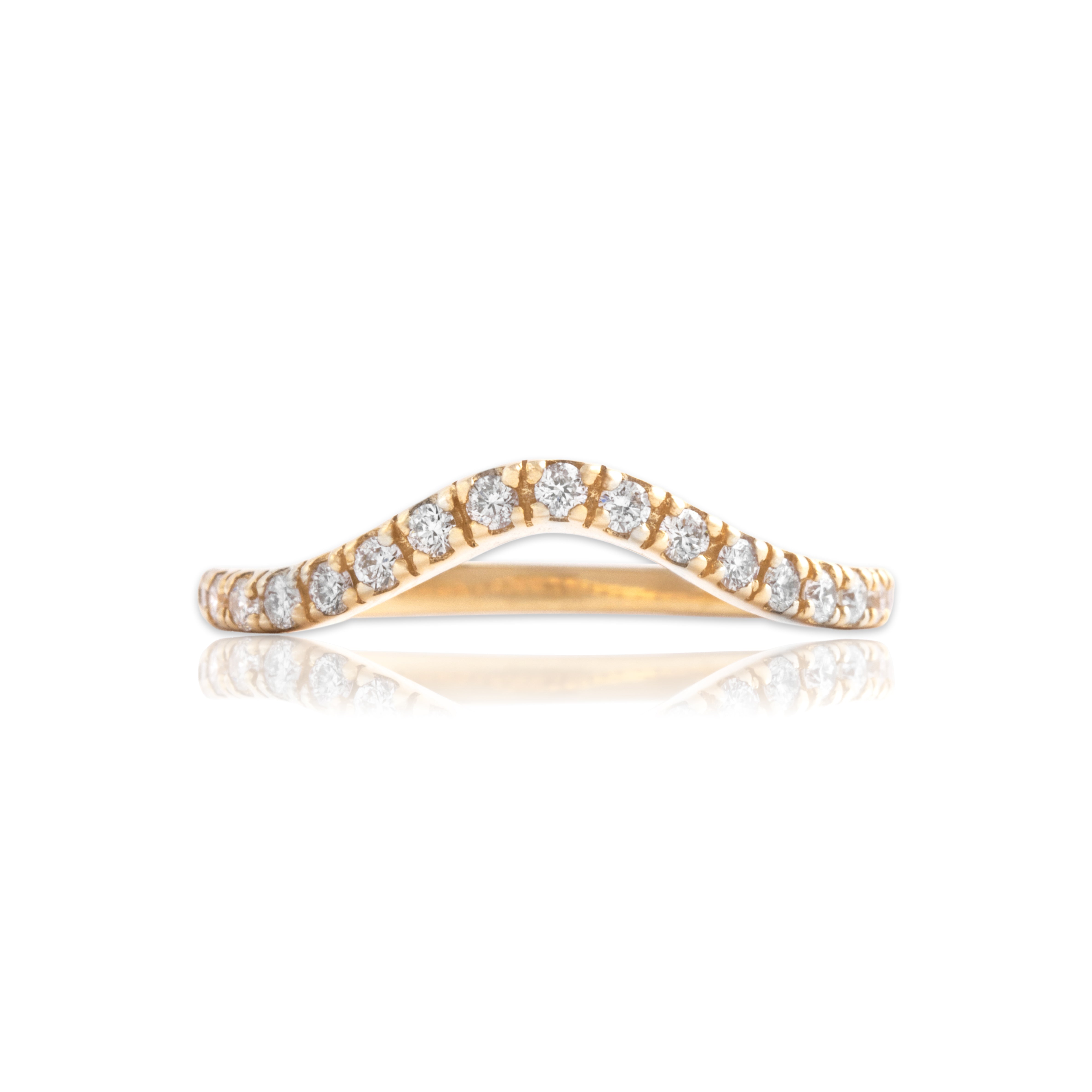 Vintage 14k Yellow Gold Diamond Sparkling Stacking Wave Band Ring - Close-up view