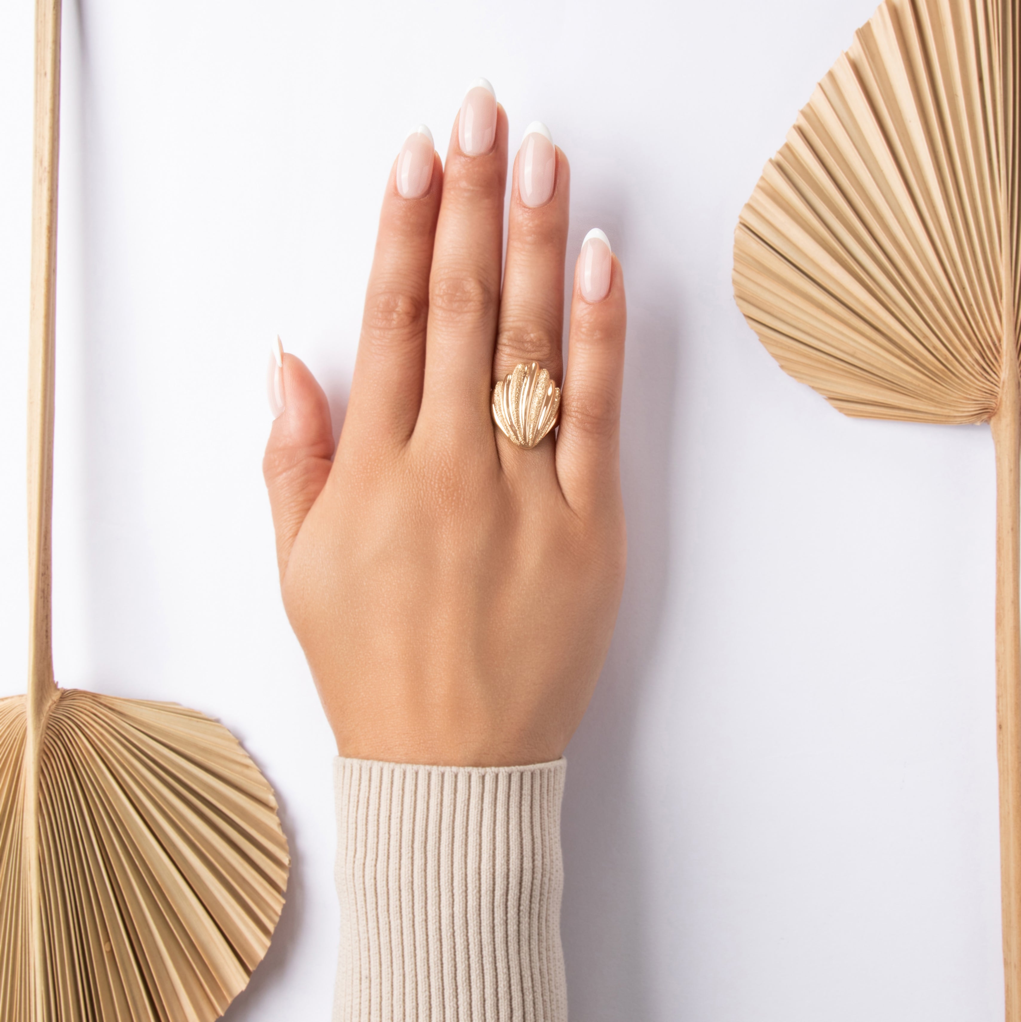 Vintage Heavy 14k Yellow Gold Bold Textured Shell-Shape Ring - On model view