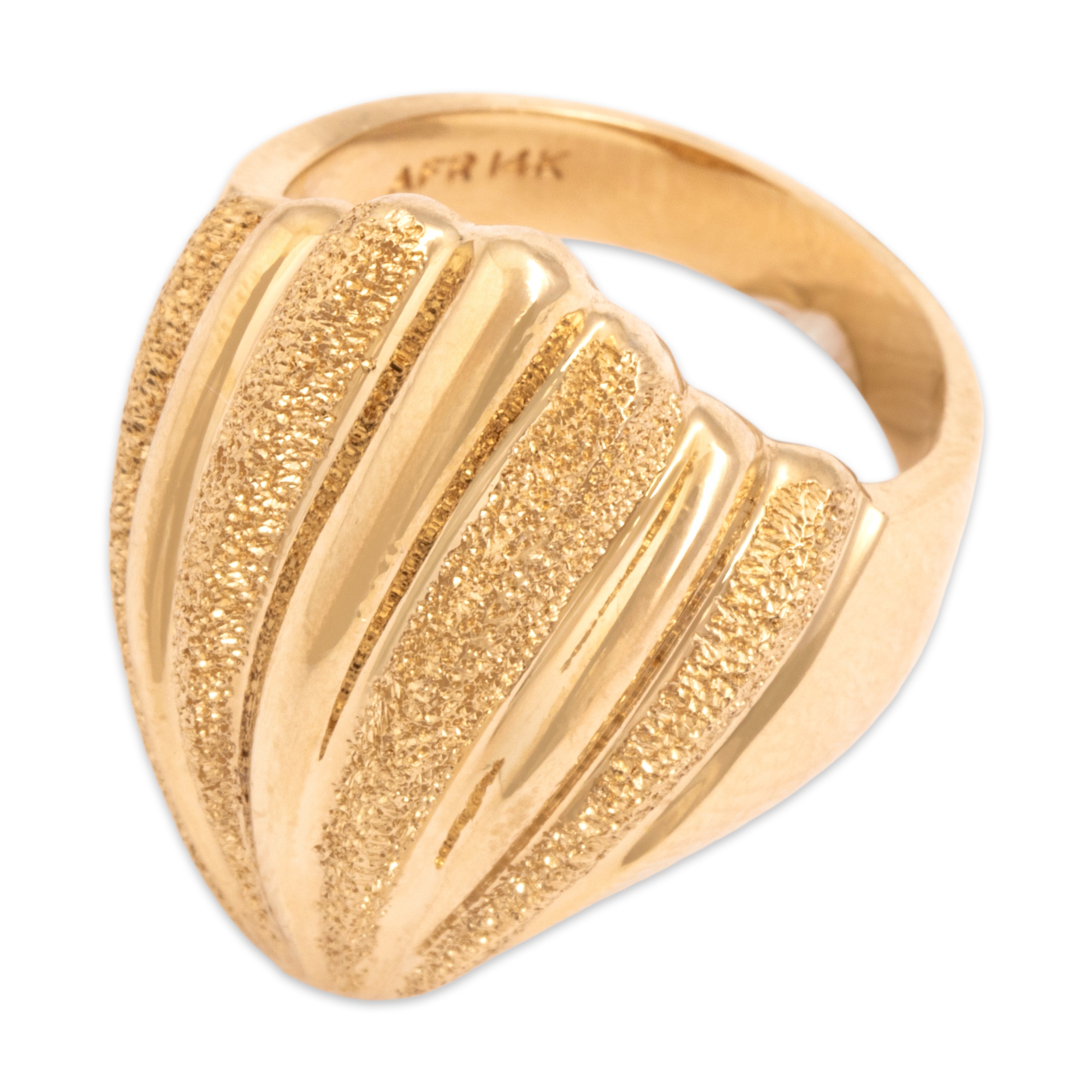 Vintage Heavy 14k Yellow Gold Bold Textured Shell-Shape Ring - Overall view
