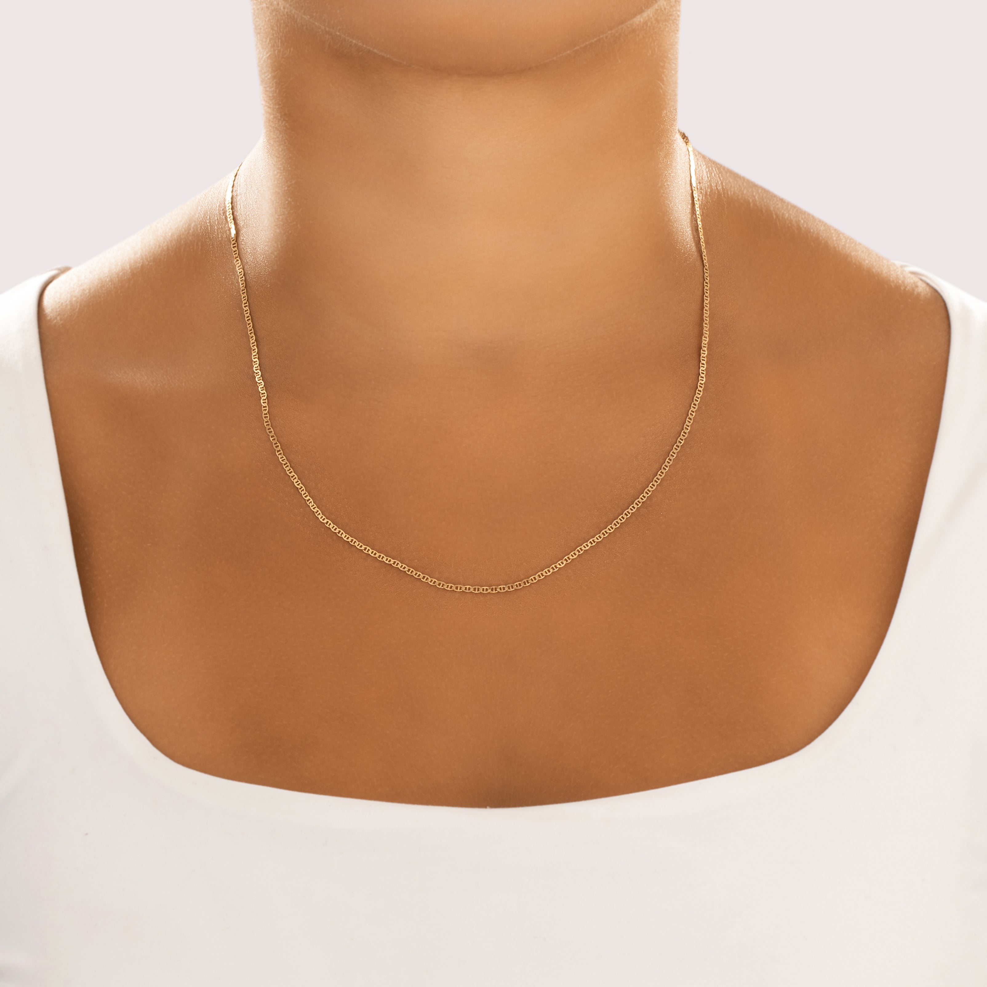 Vintage Italian 14k Yellow Gold 1.9mm Delicate Flat Mariner Chain - On model view