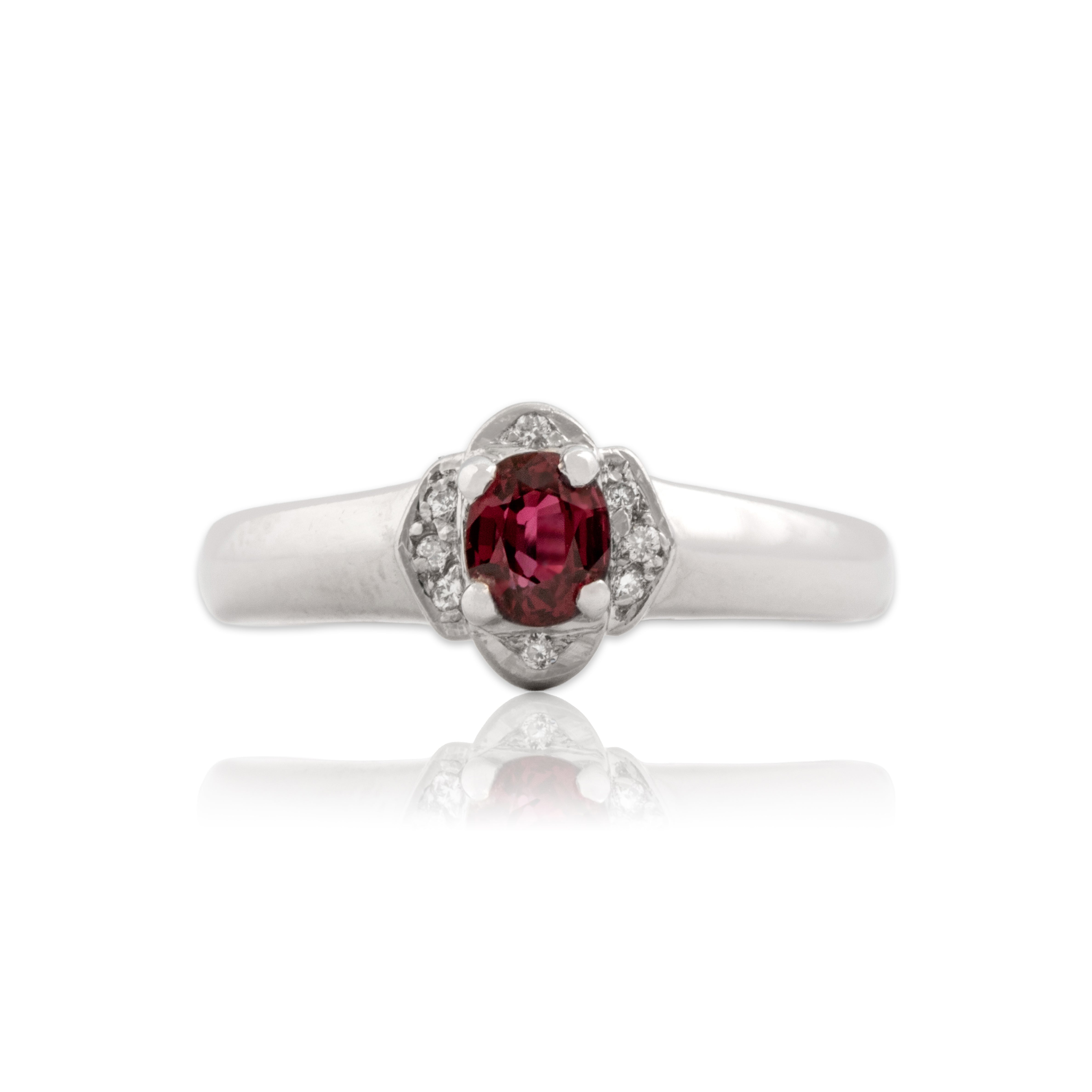 Vintage 14k White Gold Ruby Diamond Elegant Quatrefoil Halo Ring - Close-up view