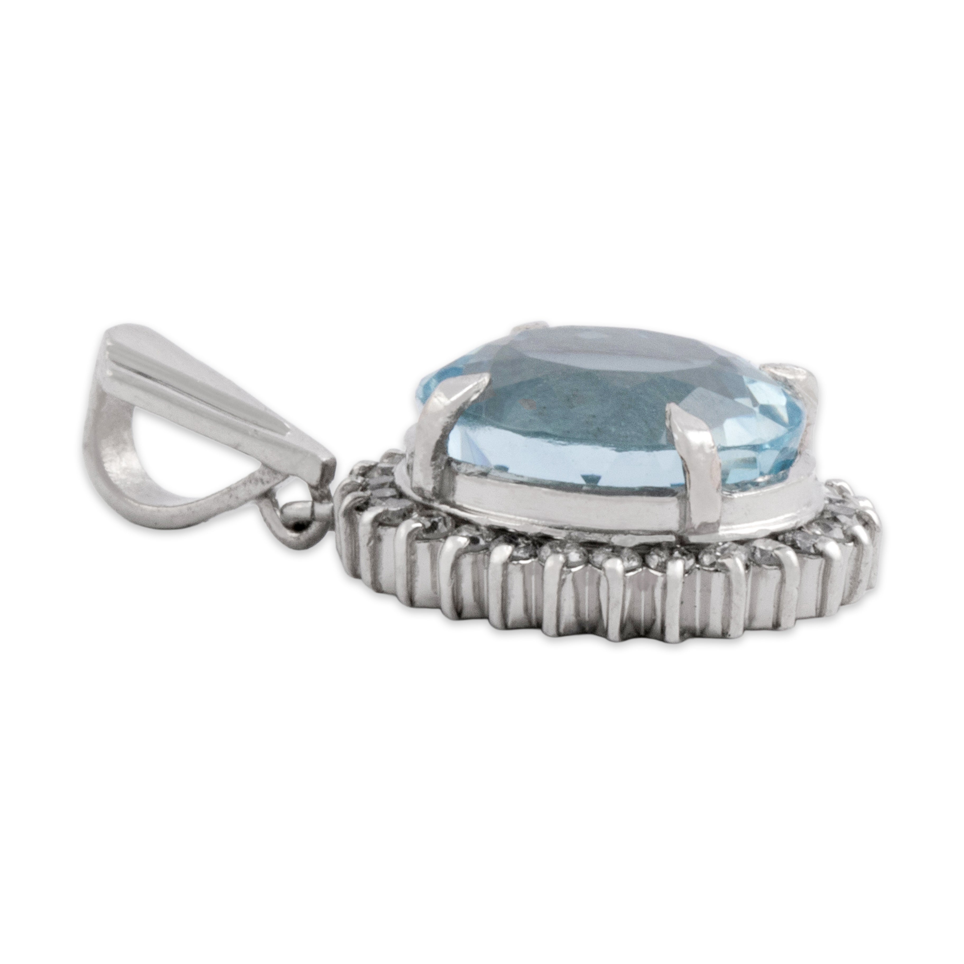 Vintage Platinum 2.92ct Aquamarine Diamond Icy Oval Halo Pendant - Side view