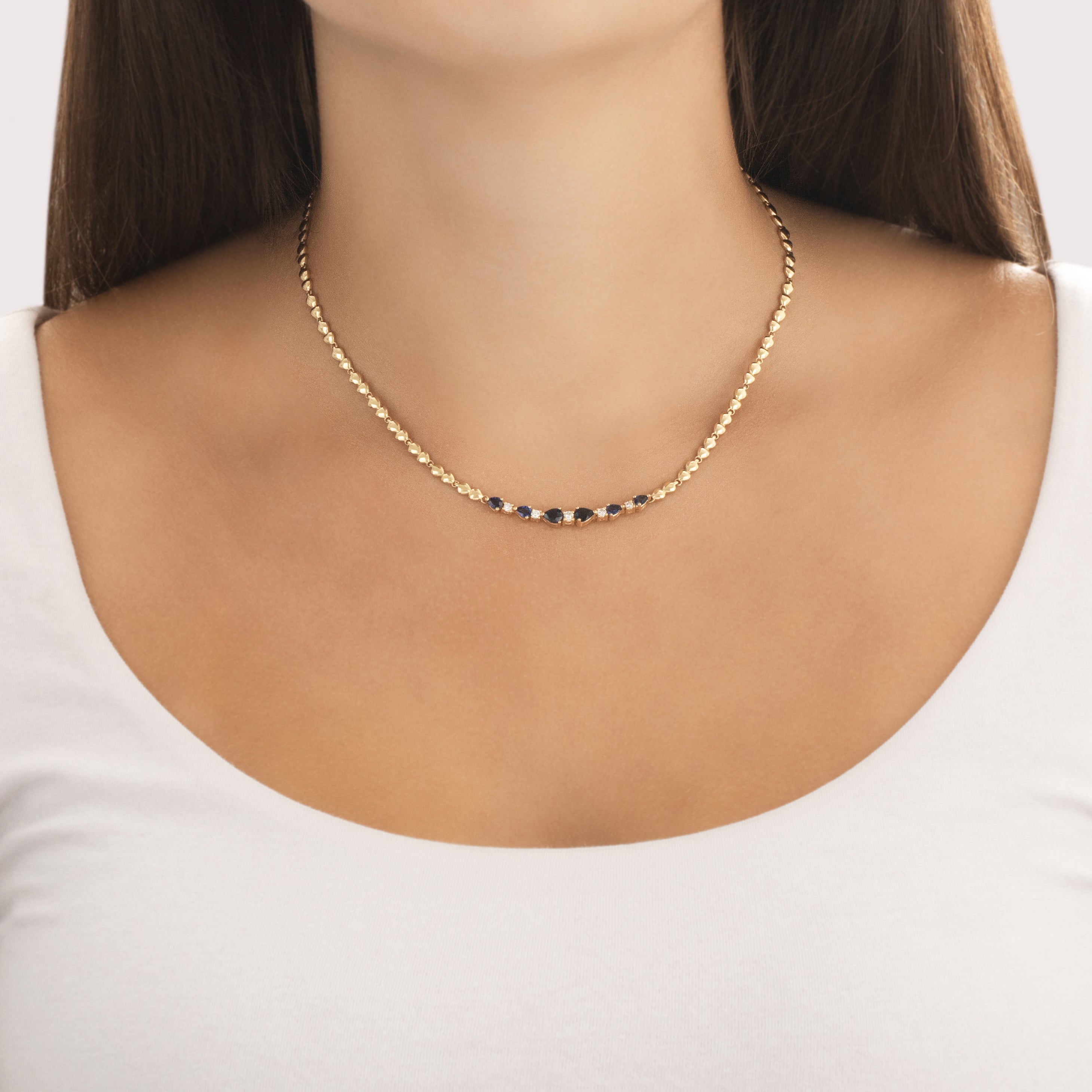 Vintage 14k Yellow Gold 1.17cttw Blue Sapphire Diamond Elegant Pear Link Necklace - On model view