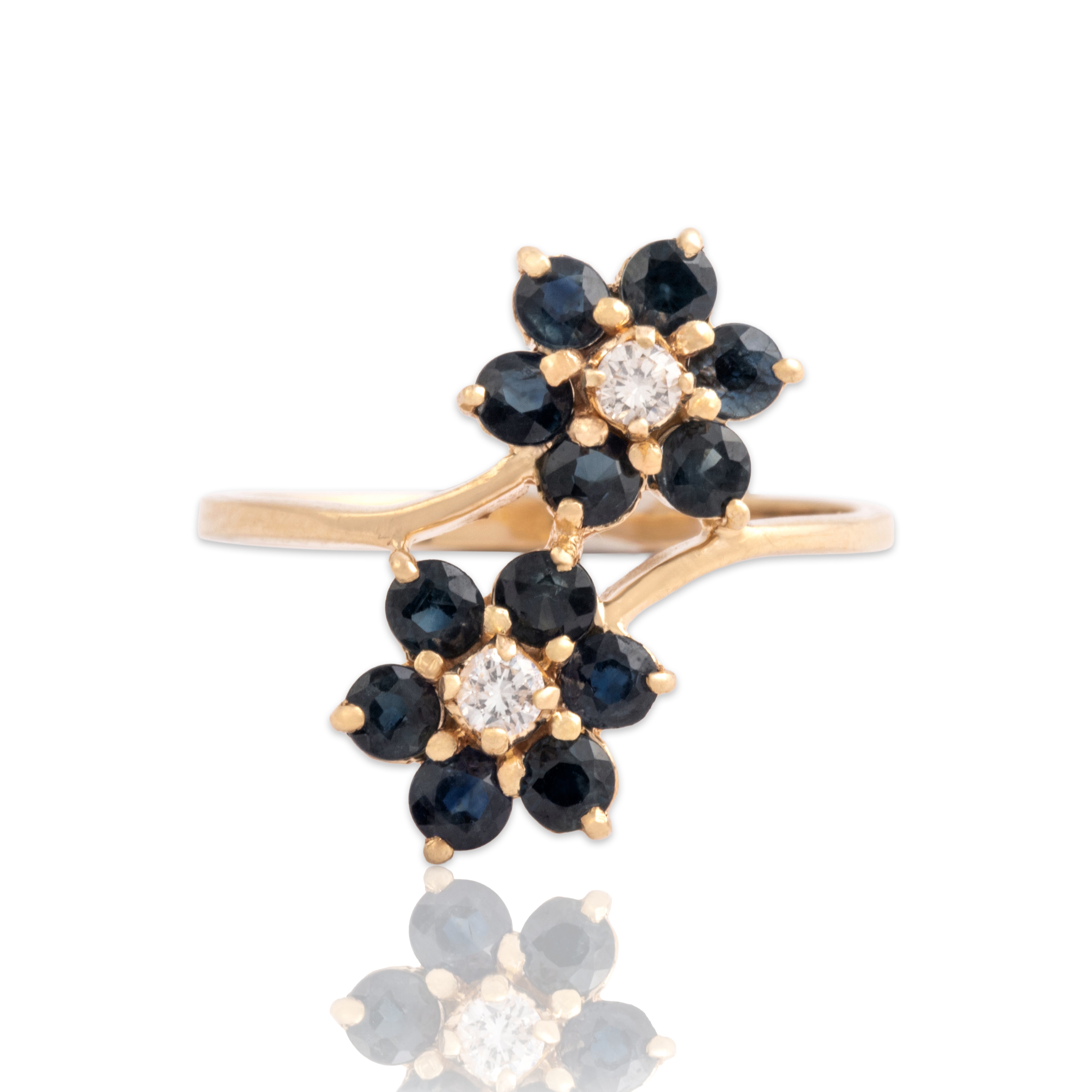 Vintage 14k Yellow Gold .86cttw Blue Sapphire Diamond Adorable Flower Ring 6.75