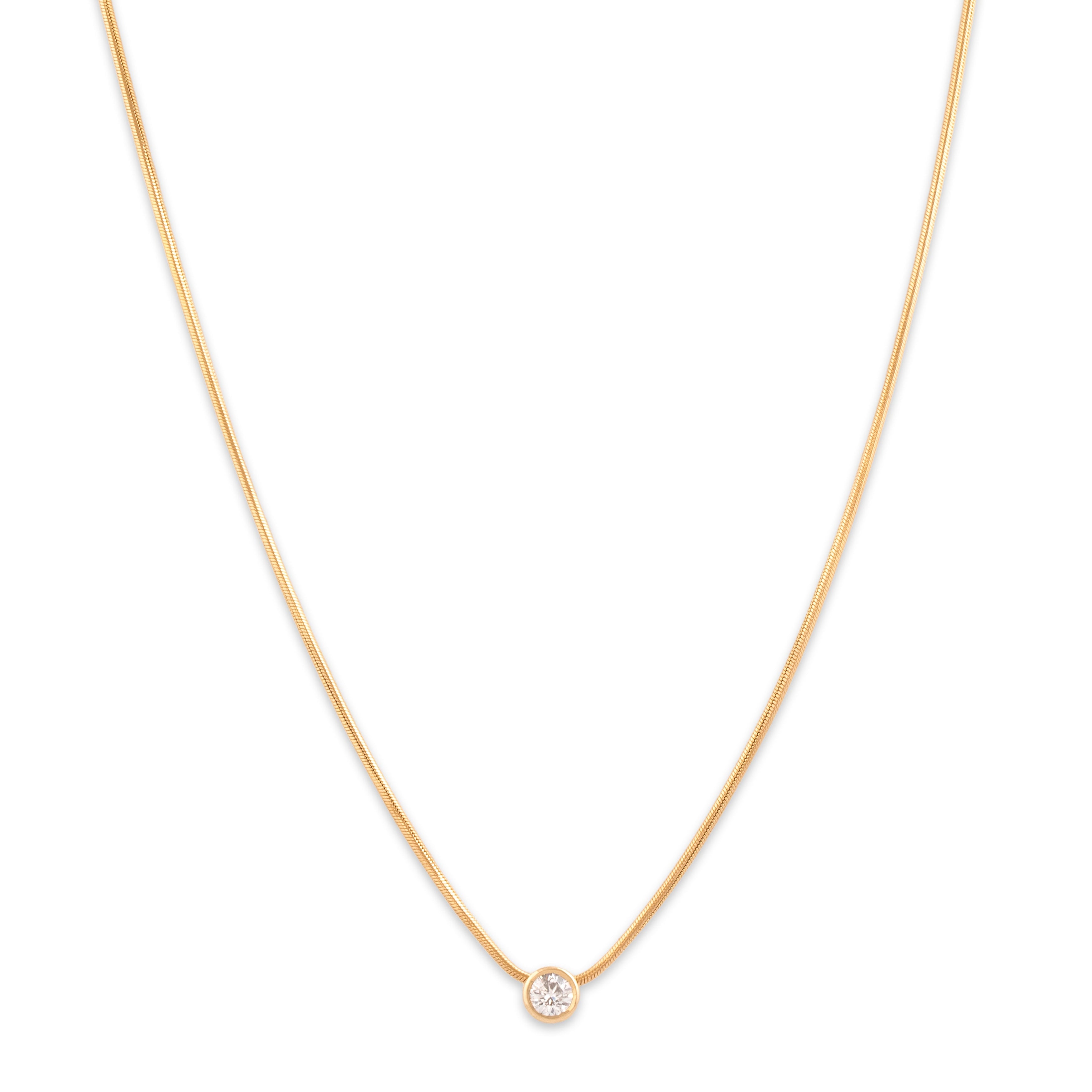 Vintage 14k Yellow Gold Diamond Stunning Snake Chain Bezel Solitaire Necklace - Close-up view