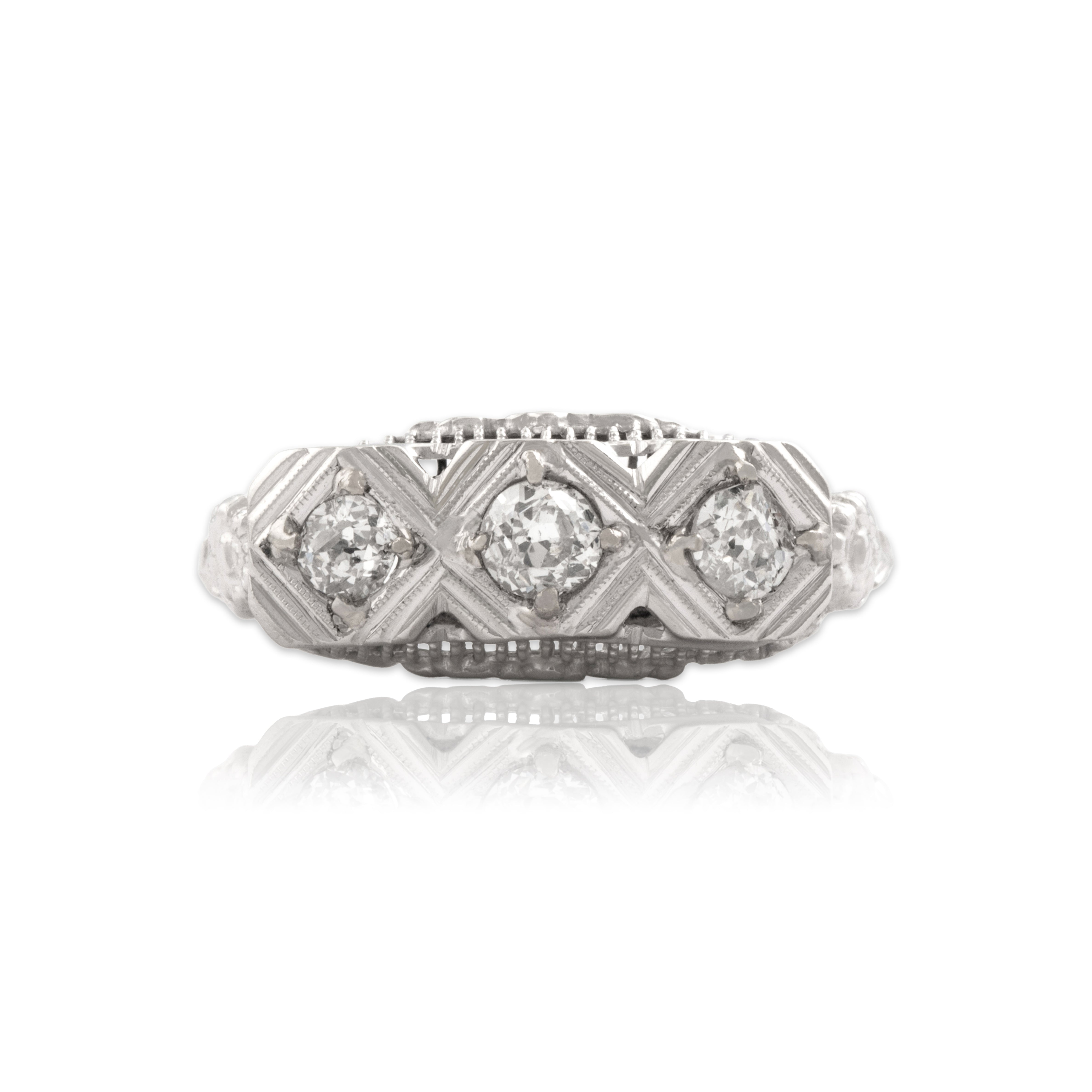 Antique 14k White Gold Old Mine Cut Diamond Intricate Floral Openwork Bar Ring - Close-up view