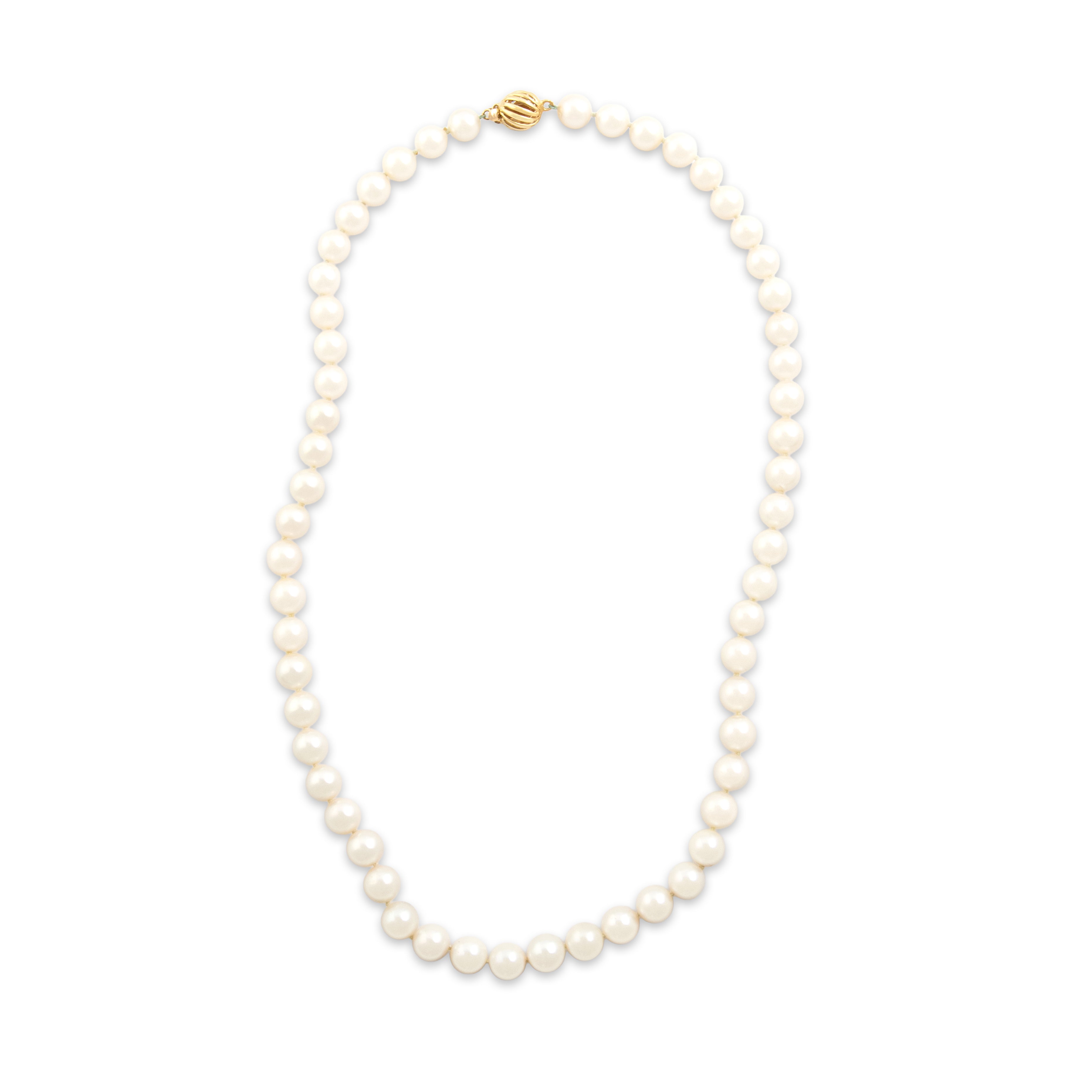 Vintage 14k Yellow Gold Pearl Timeless Strand Ball Fluted Ball Clasp Necklace - Overall view