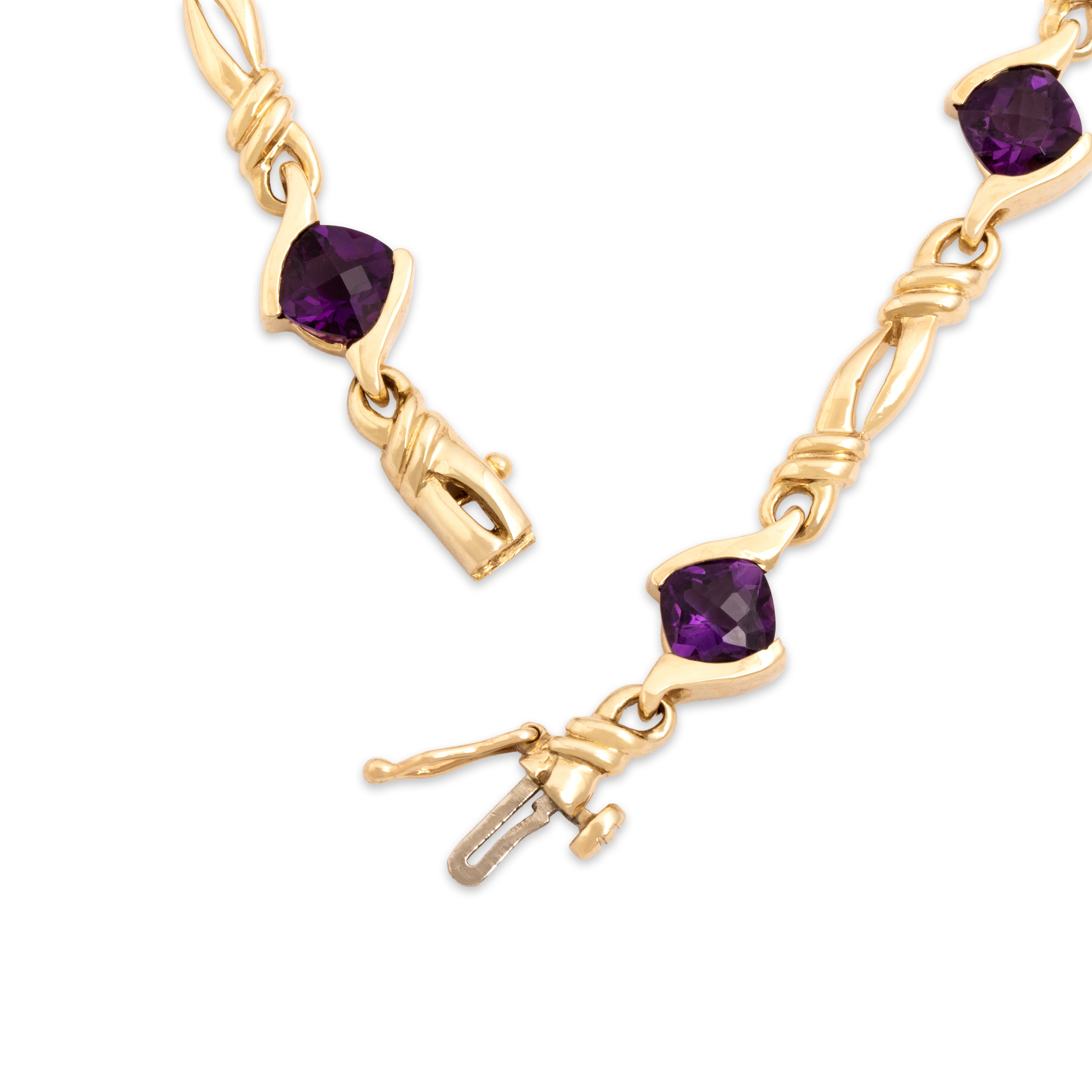 Vintage 14k Yellow Gold 5.71cttw Amethyst Bypass Cushion Station Bracelet - clasp view