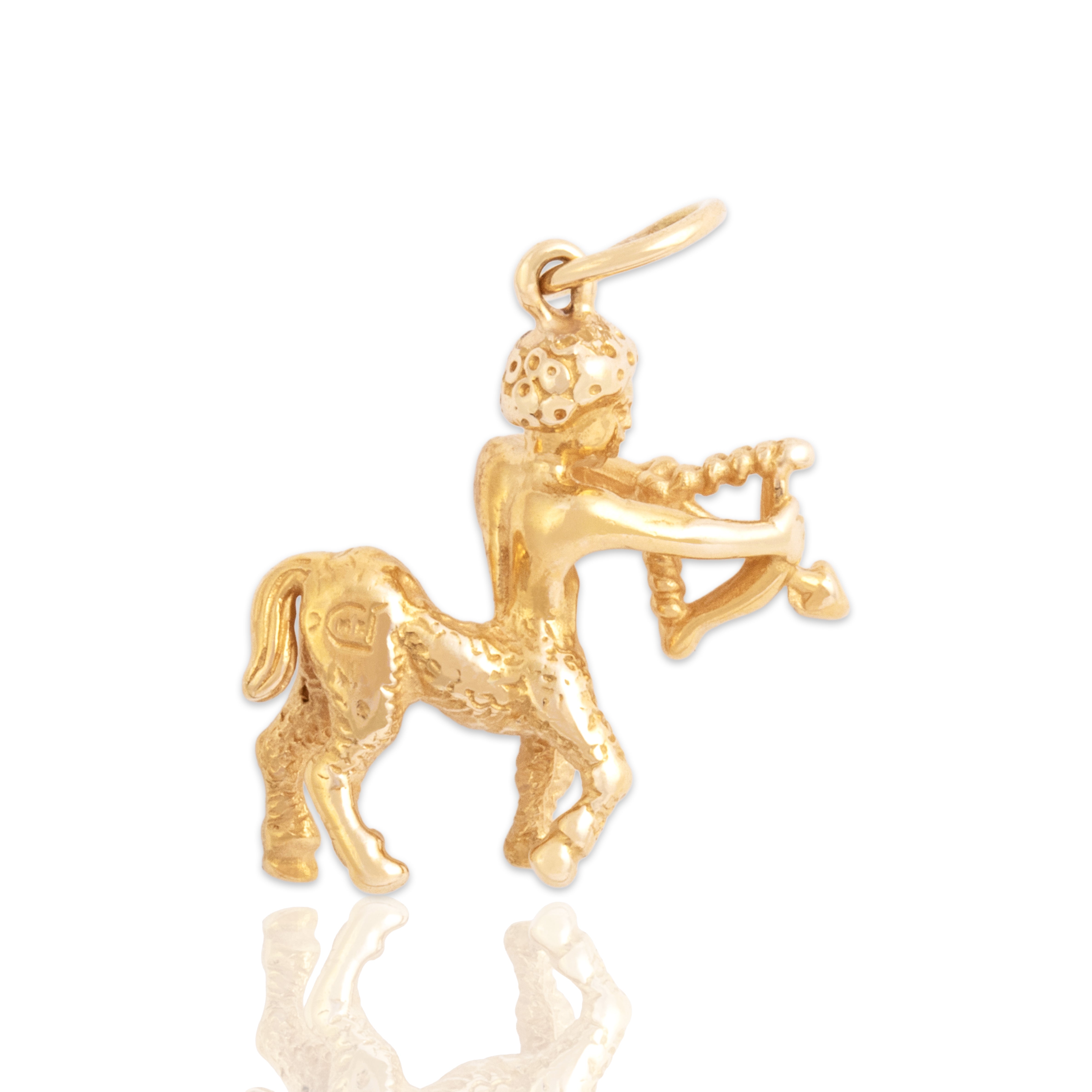 Vintage 14k Yellow Gold Dimensional Hunting Centaur Charm / Pendant - Close-up view