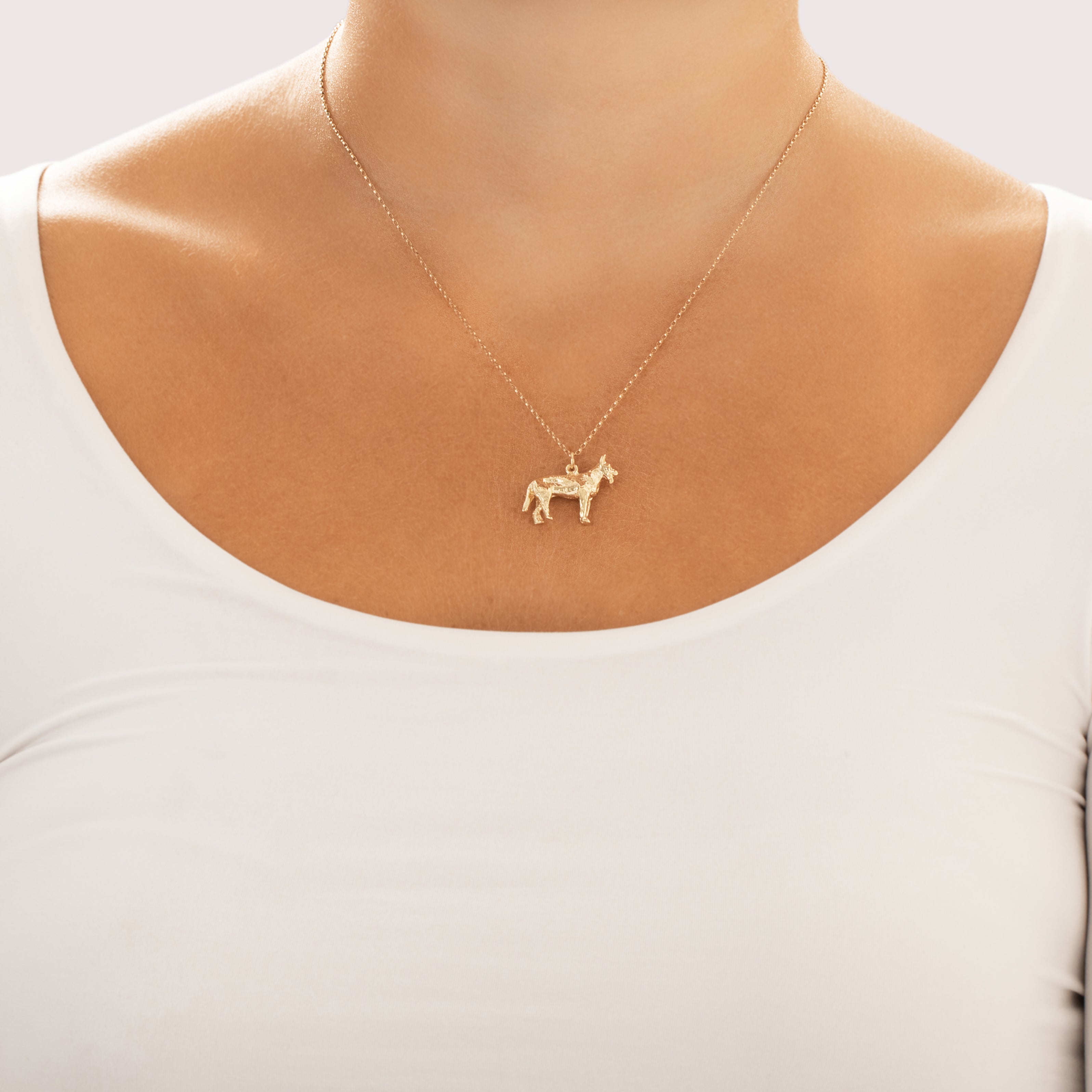 Vintage Heavy 14k Yellow Gold Figural German Shepherd Dog Charm / Pendant - On model view