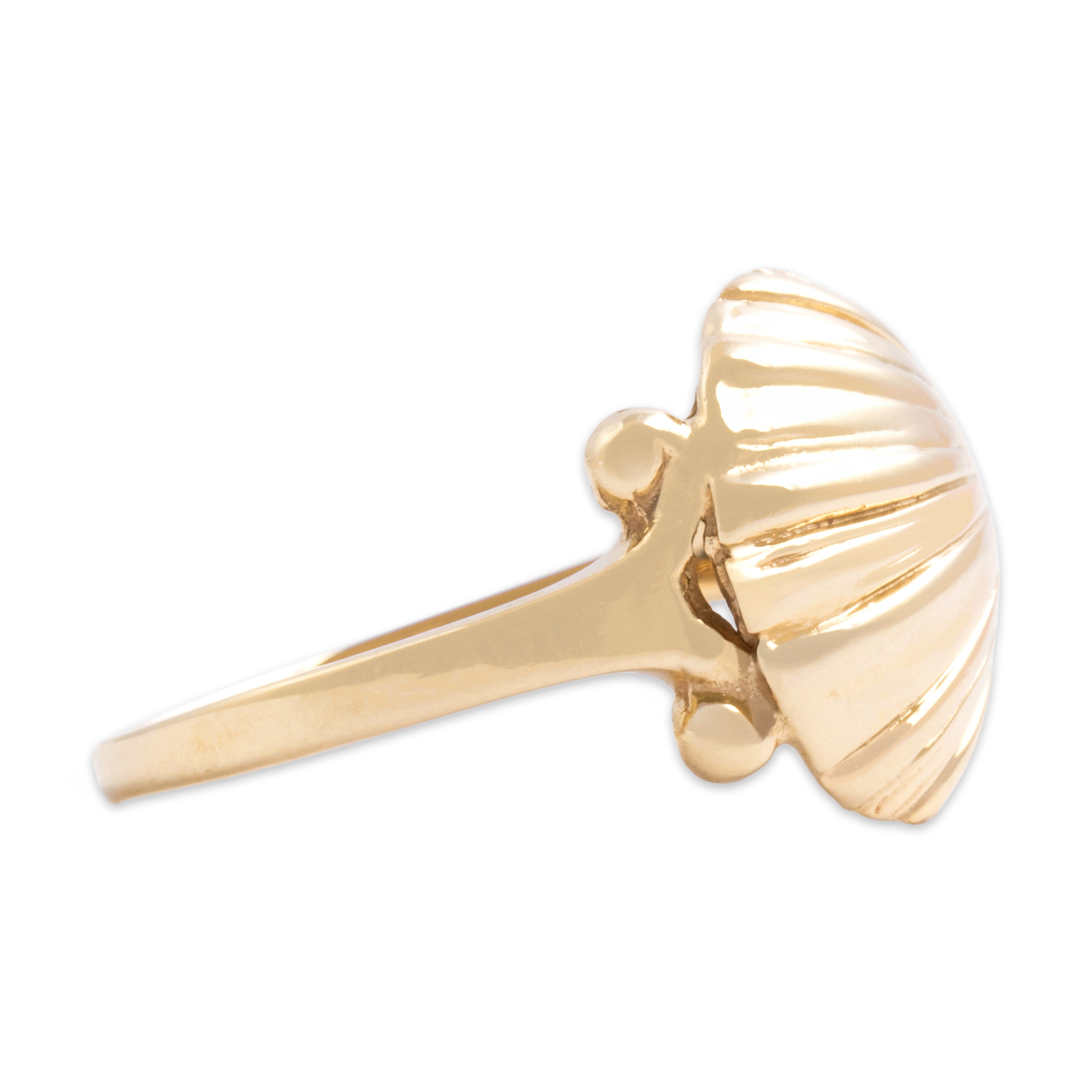 Vintage 14k Yellow Gold Elegant Scrolled Seashell Ring 6.25