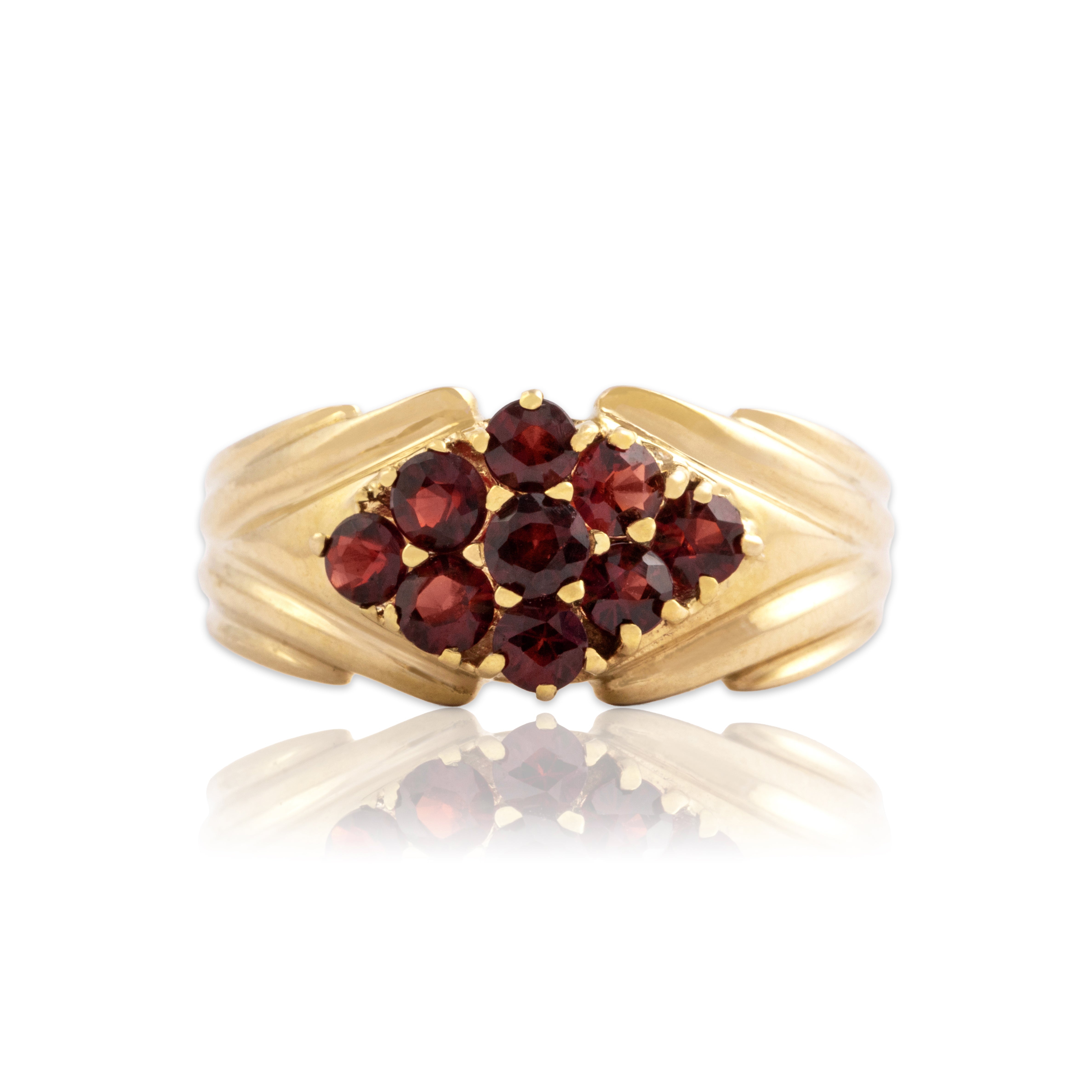 Vintage 14k Yellow Gold .72cttw Garnet Accented Rhombus Cluster Ring 7.75