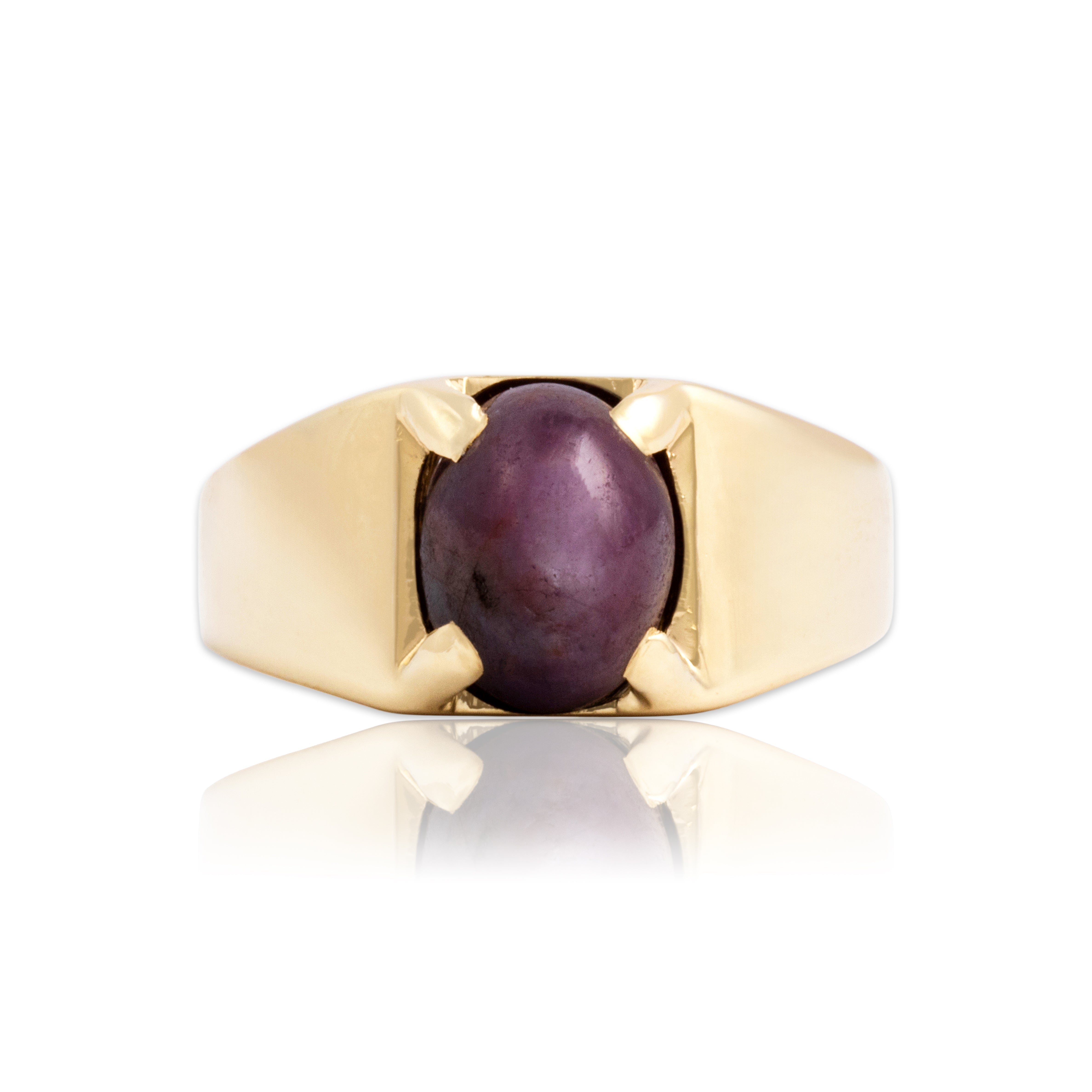 Vintage Substantial 14k Yellow Gold 7.39ct Star Ruby Mesmerizing Solitaire Ring - Close-up view