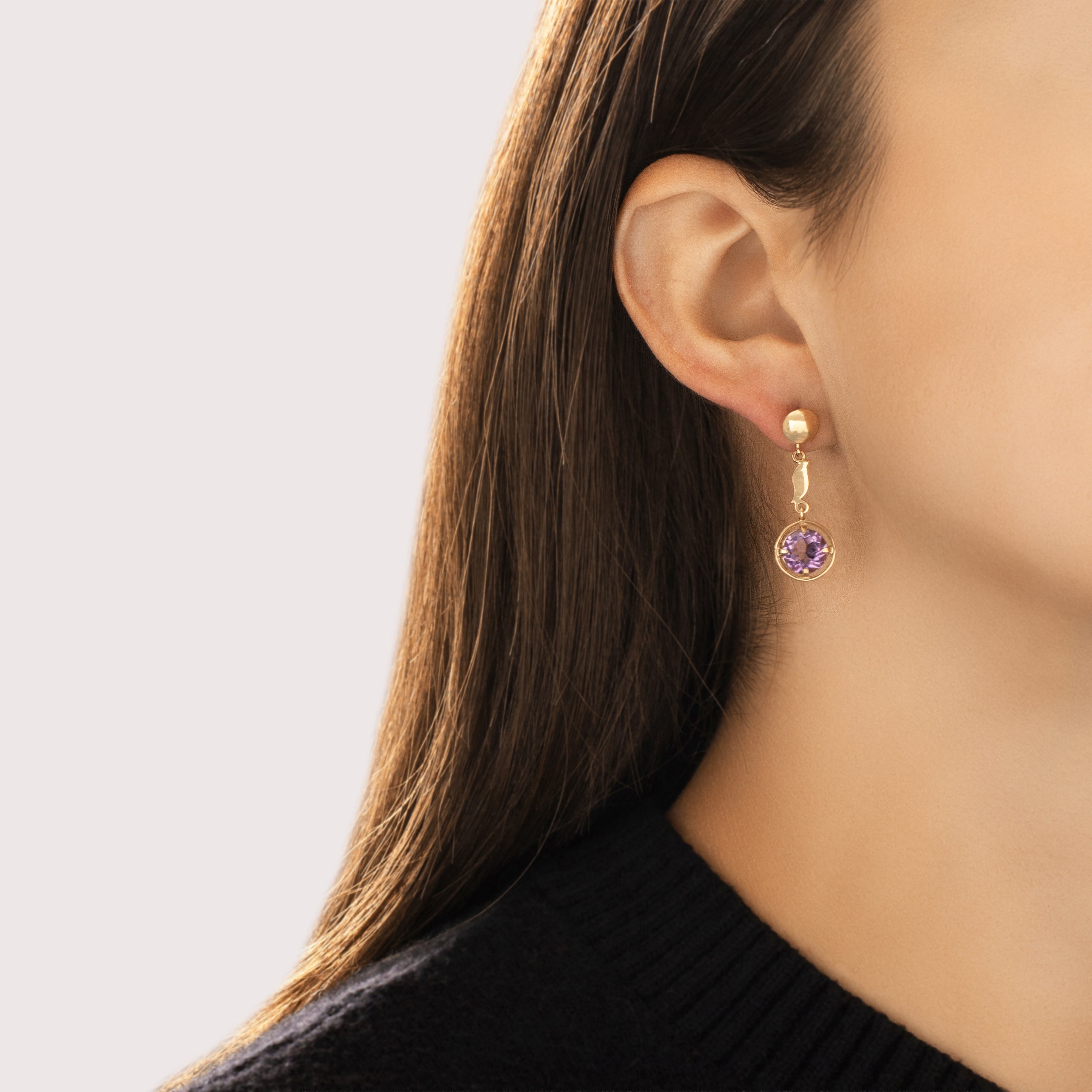 Vintage 14k Yellow Gold 2.9cttw Amethyst Artistic Drop Disc Dangle Earrings - On model view