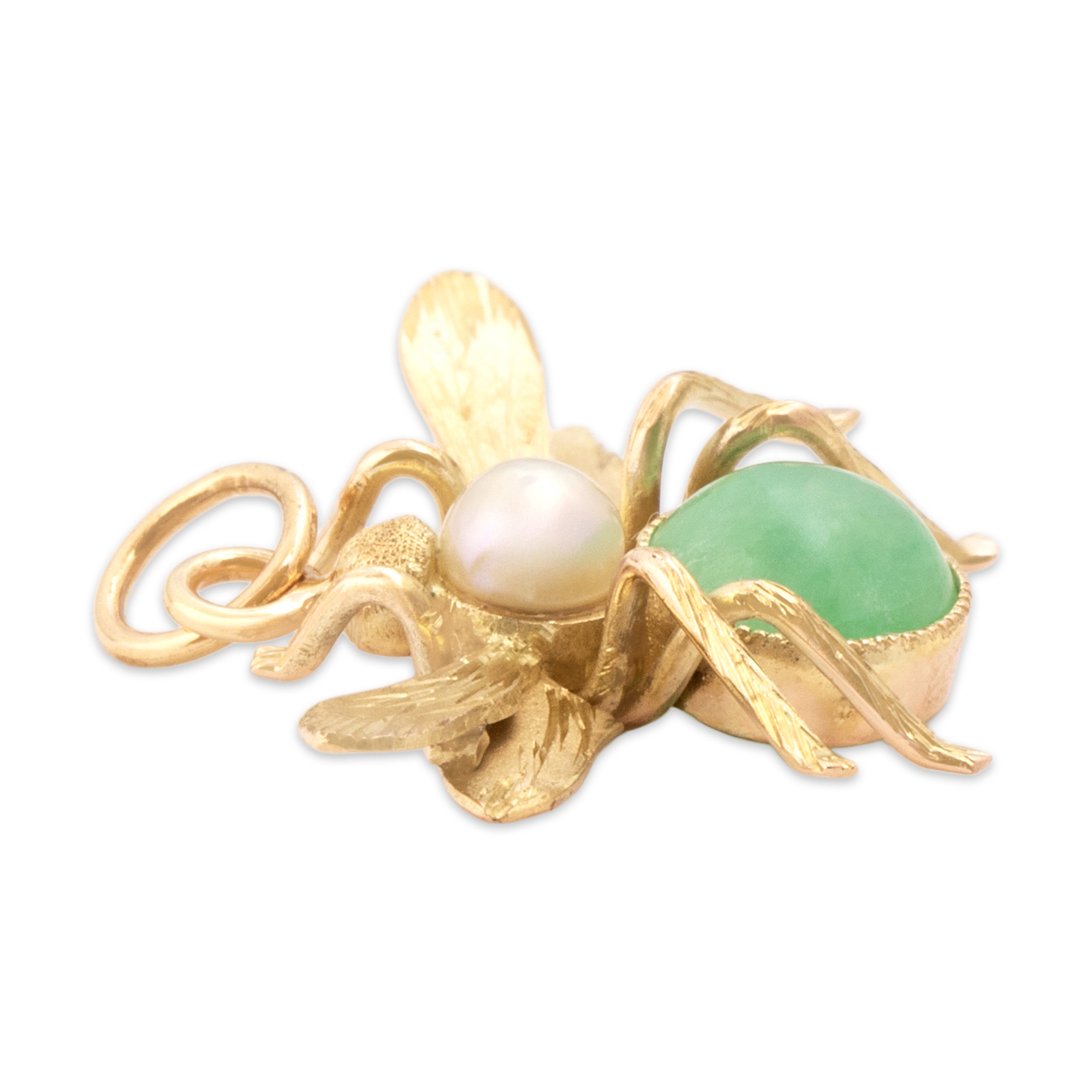 Vintage 10k Yellow Gold .9ct Jade Pearl Friendly Flying Bug Charm / Pendant