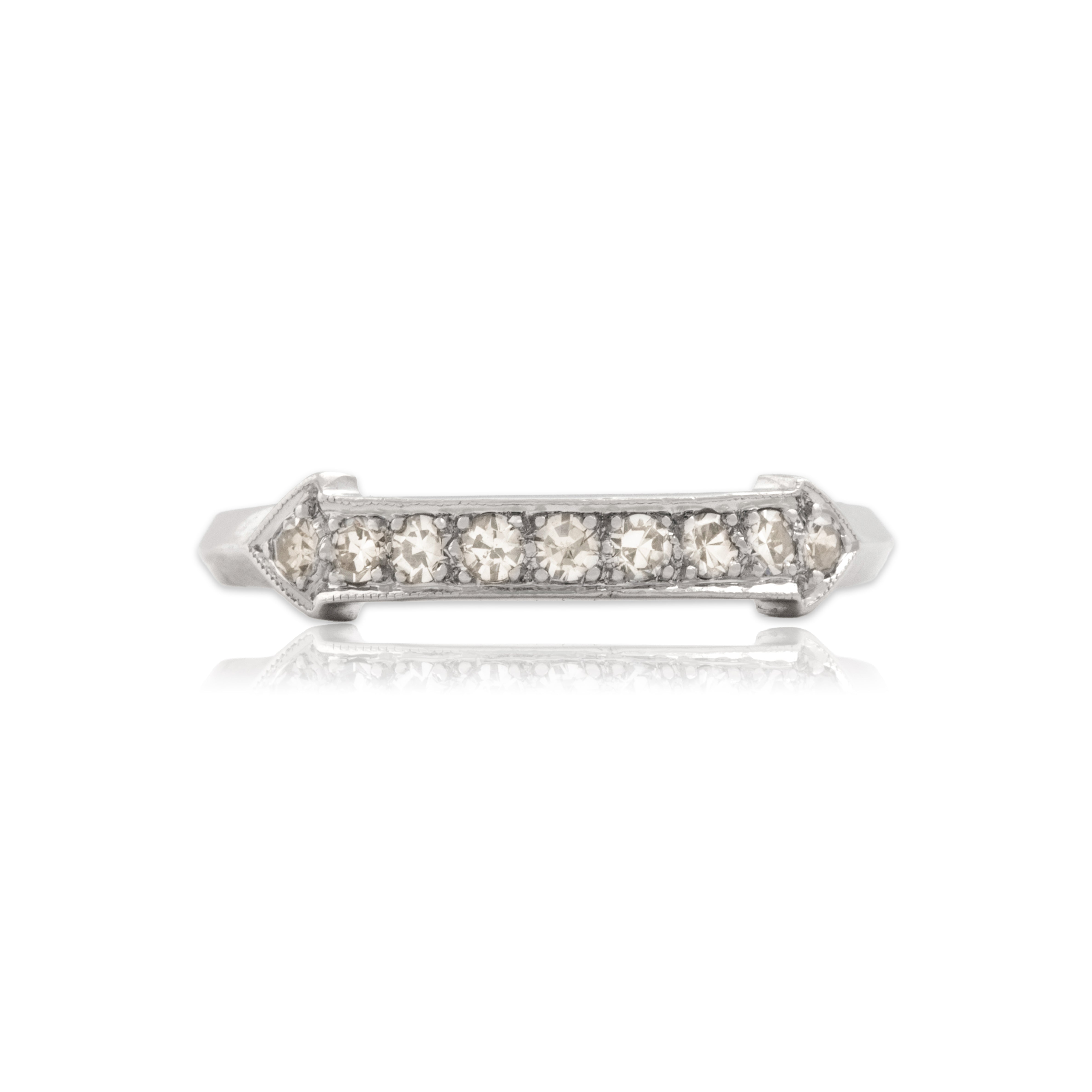 Antique Platinum Diamond Dimensional Arrow Band Ring 5.50