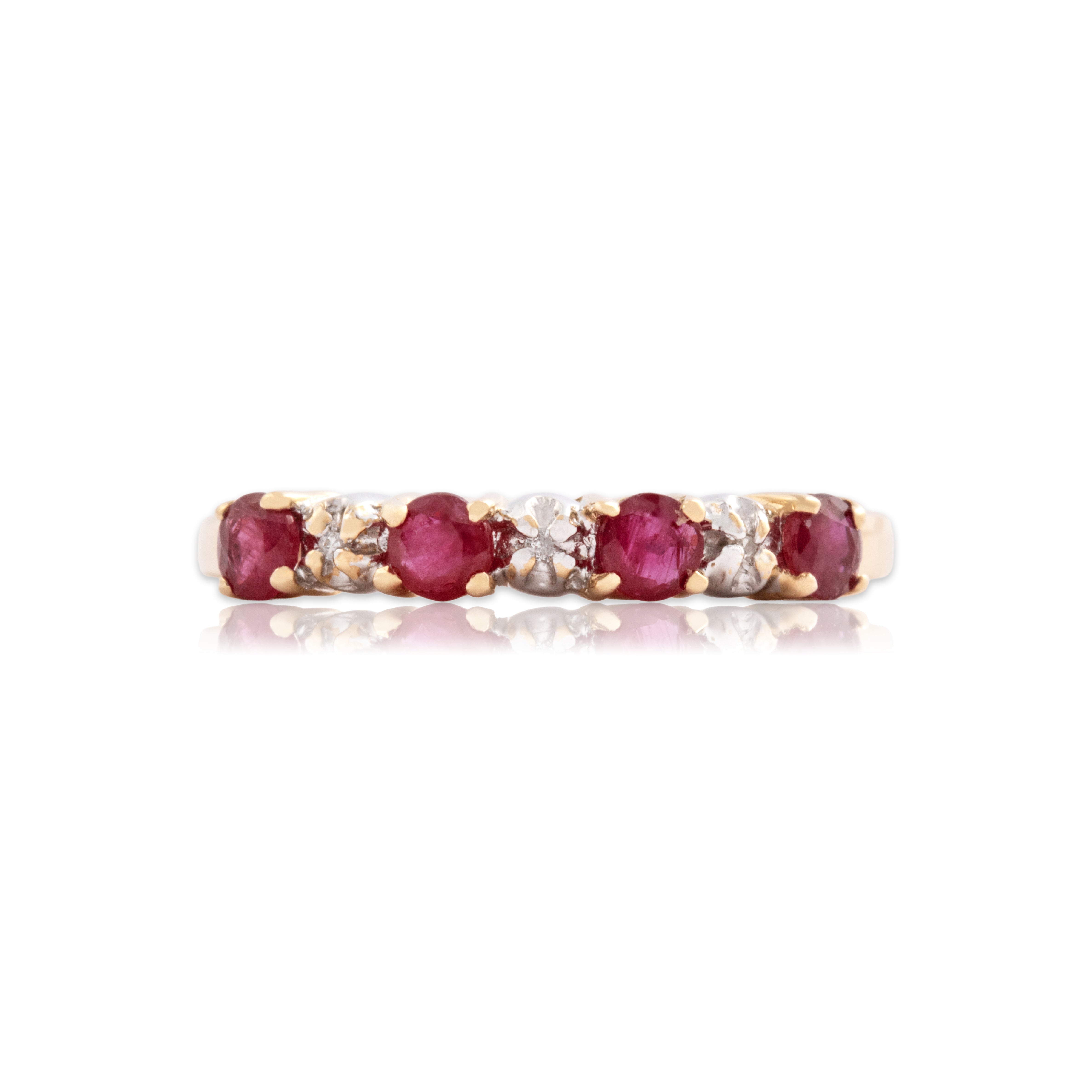 Vintage 14k Yellow Gold Ruby Diamond Striking Classic Line Band Ring 8.50