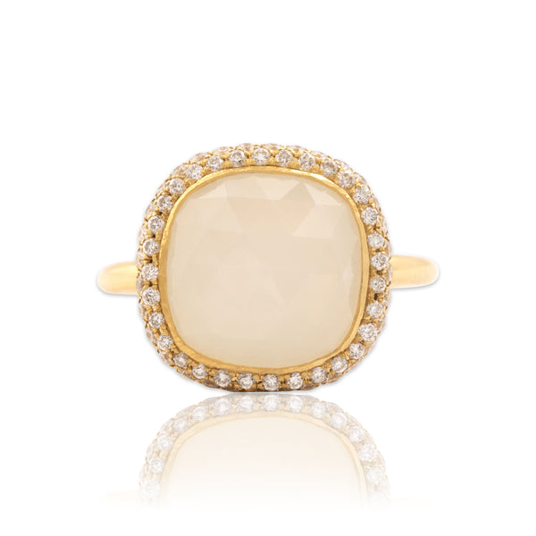 Estate 18k Yellow Gold 6.58ct White Chalcedony Diamond Moonlight Halo Ring 5.75