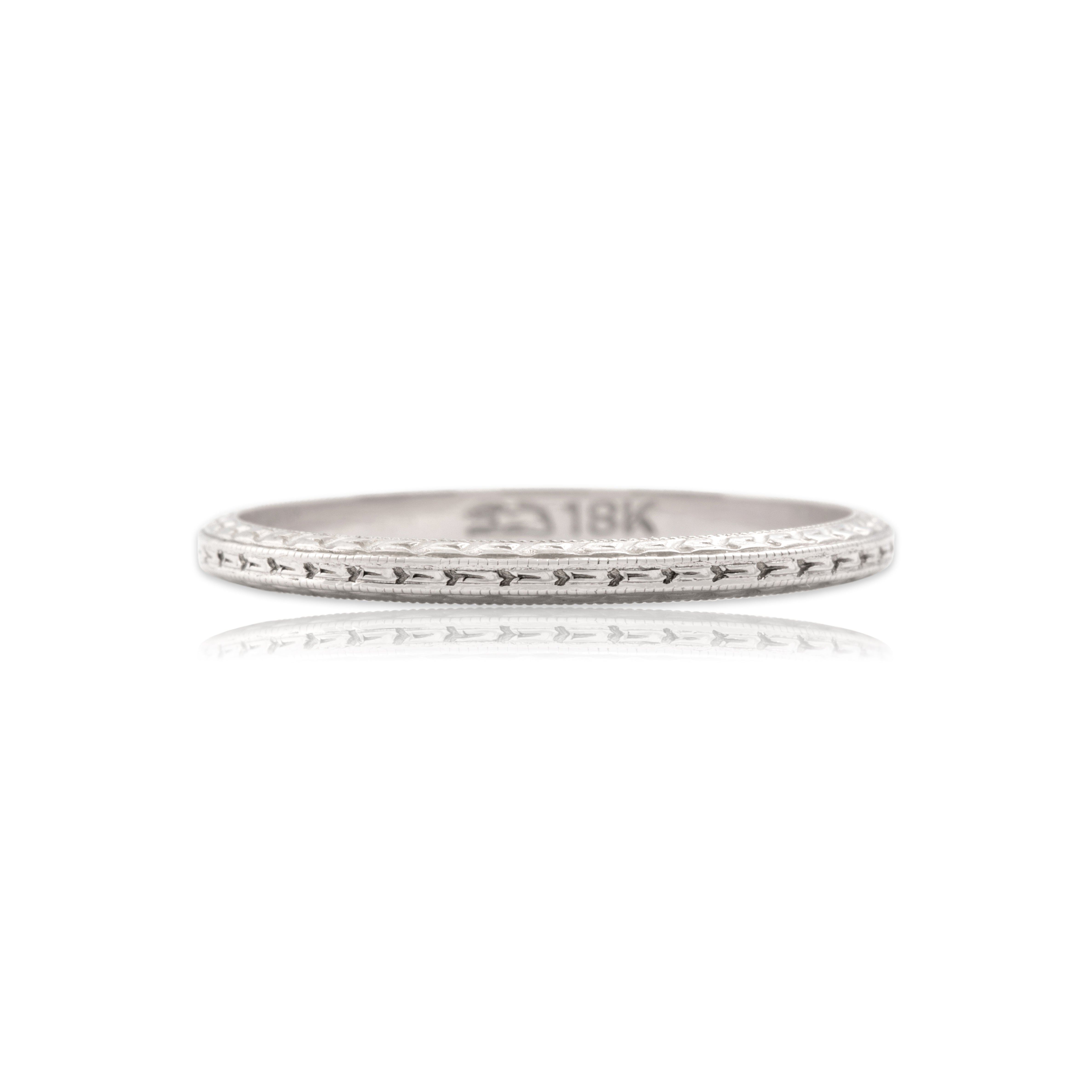 Antique 18k White Gold Dynamic Geometric Eternity Band Ring - Close-up view