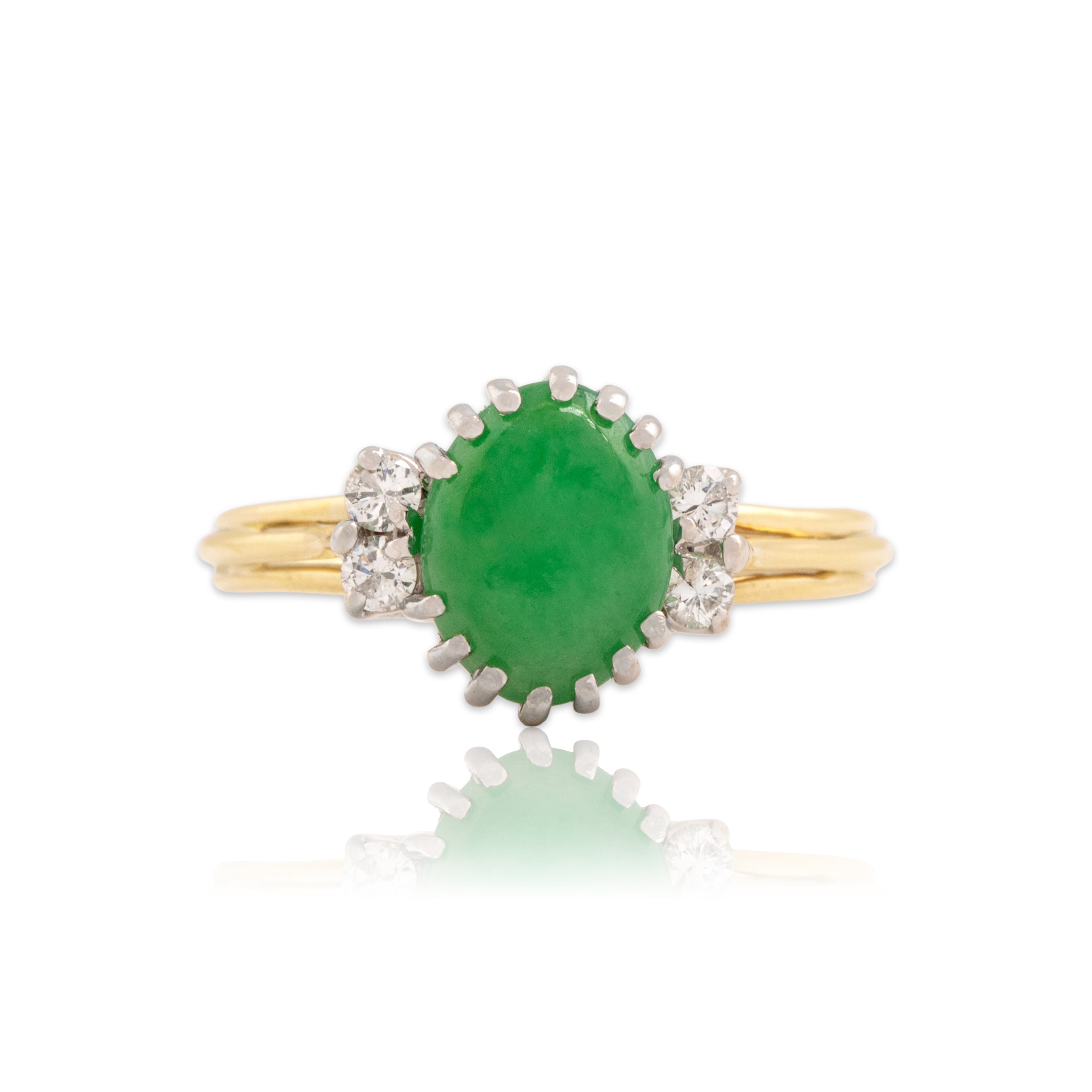 Vintage 18k Yellow & White Gold 1.43ct Jade Diamond Sparkling Duo Accented Ring - Close-up view