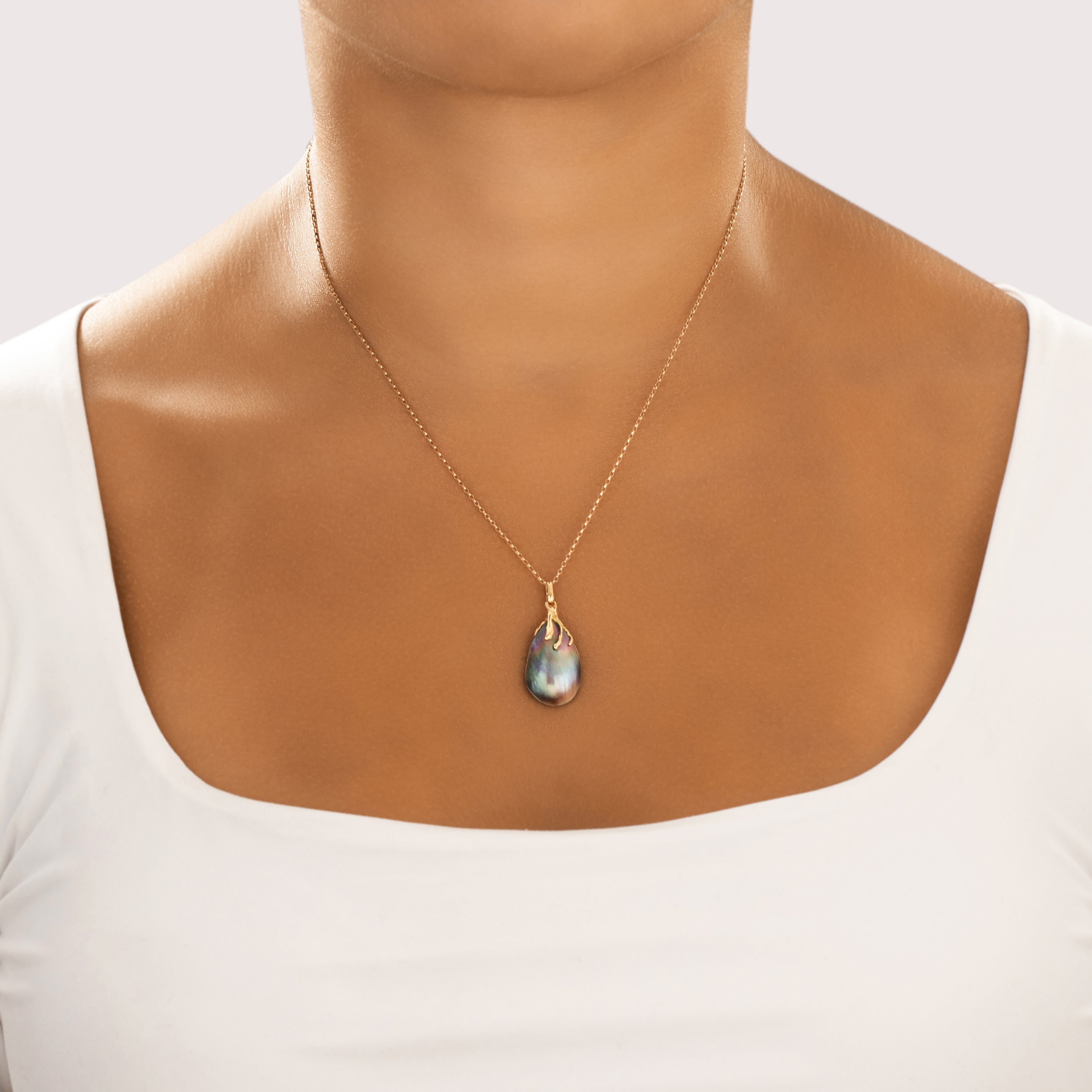 Vintage 18k Yellow Gold Abalone Iridescent Oceanic Pendant - On model view
