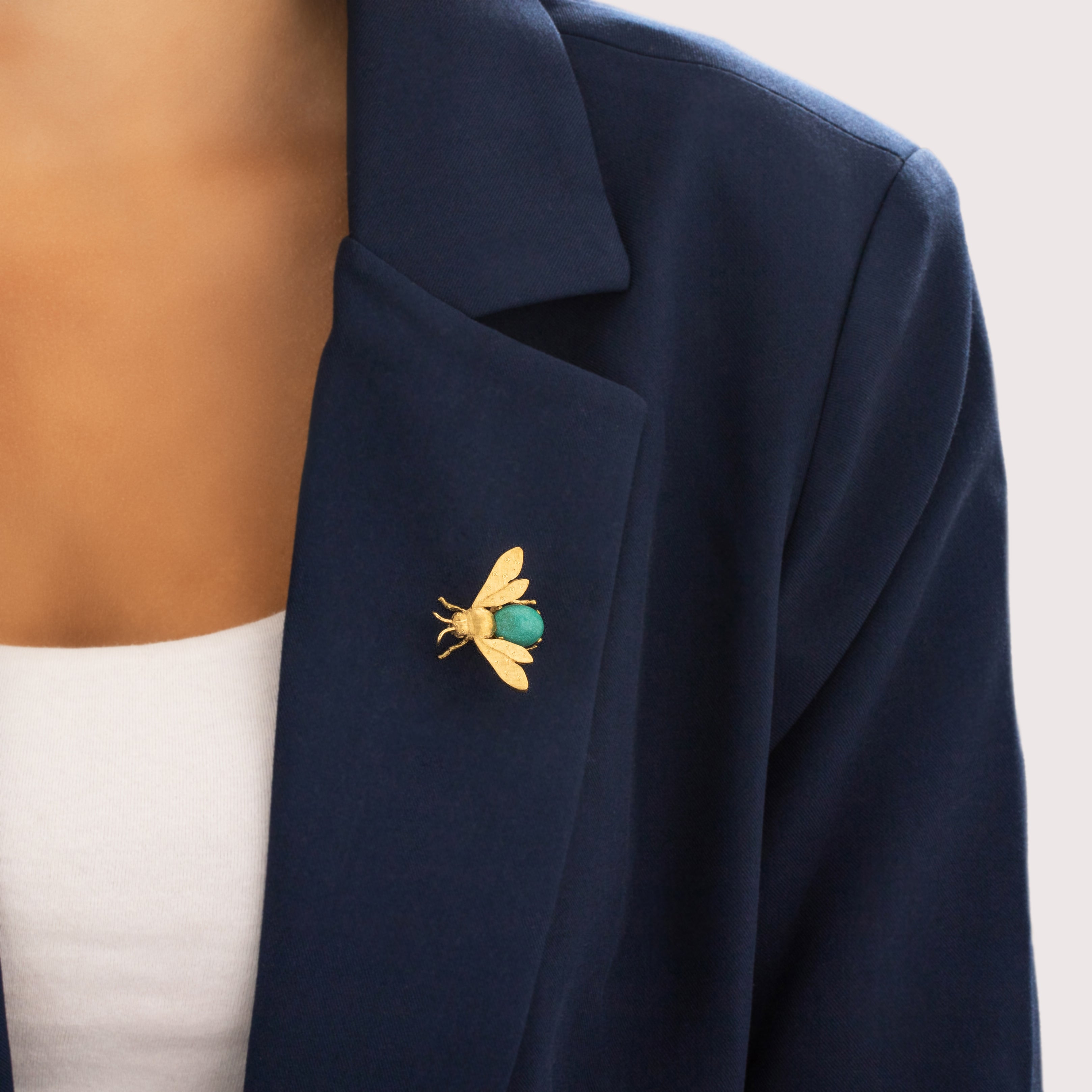 Vintage Italian 18k Yellow Gold 4.02ct Turquoise Incredible Polka Dot Textured Insect Brooch / Pin - On model view
