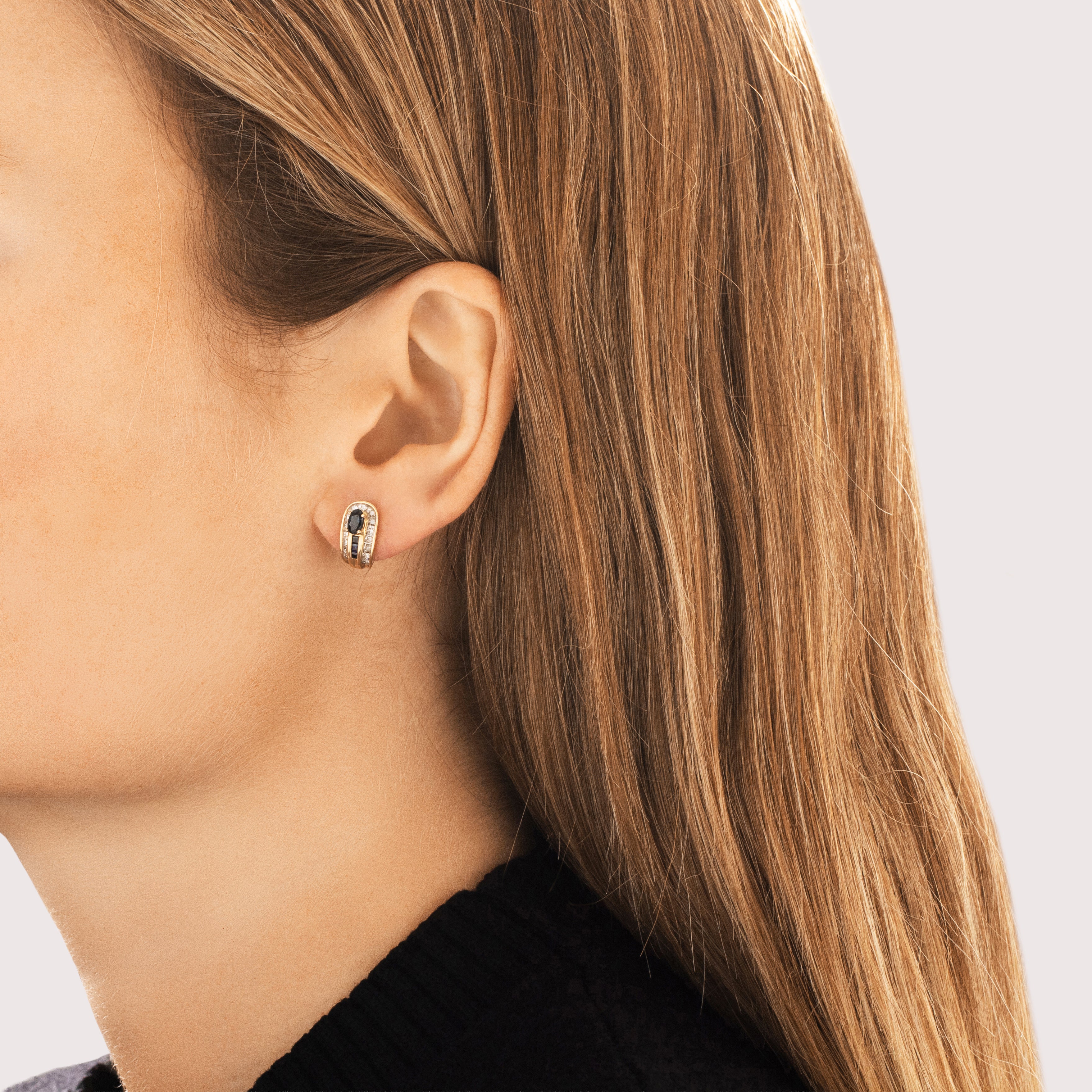 Vintage 14k Yellow Gold .66cttw Dark Blue Sapphire Diamond Brilliant Classic Channel Half-Hoop Earrings - On model view