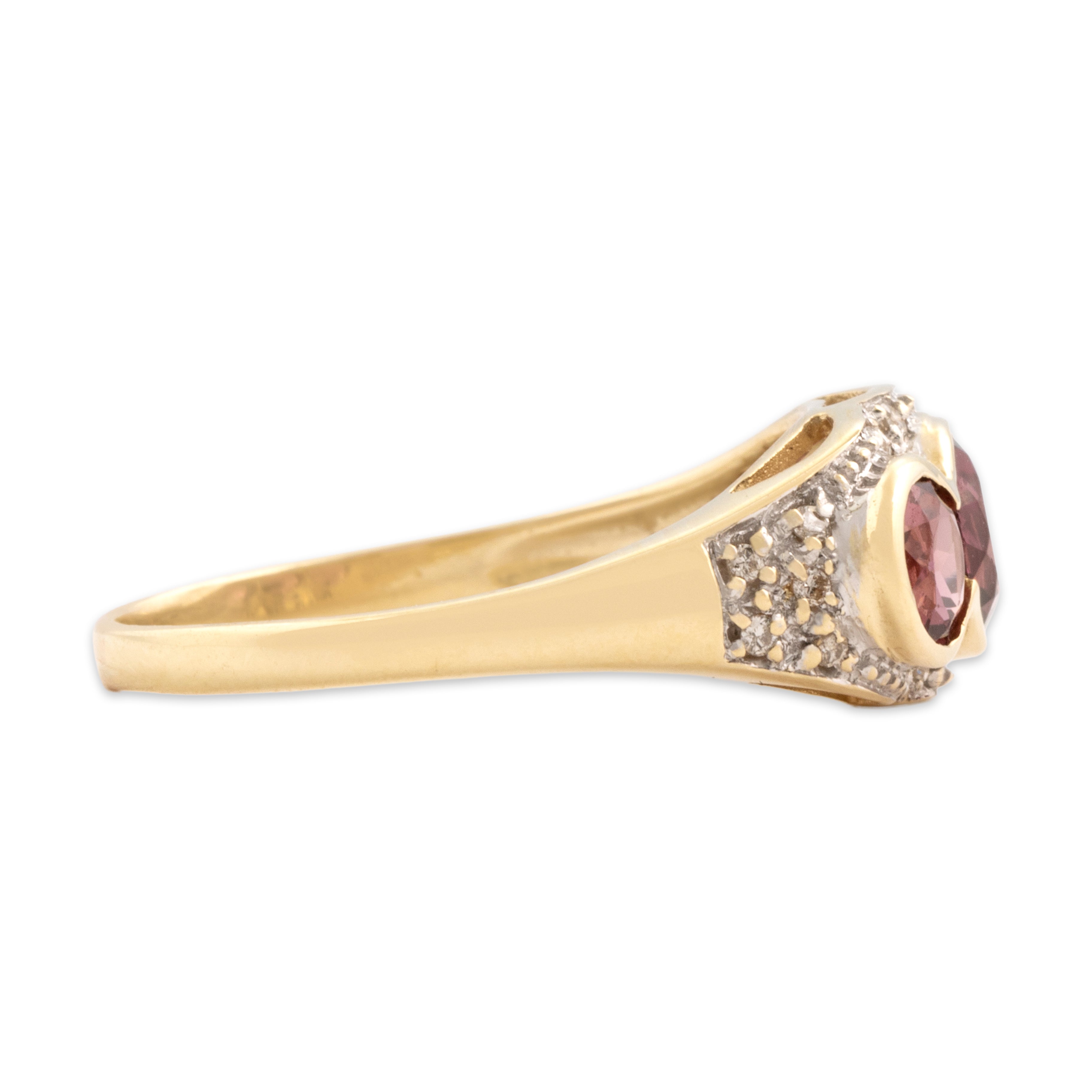 Vintage 14k Yellow & White Gold 1.57cttw Berry Garnet Diamond Vibrant Bezel Trio Ring - Side view