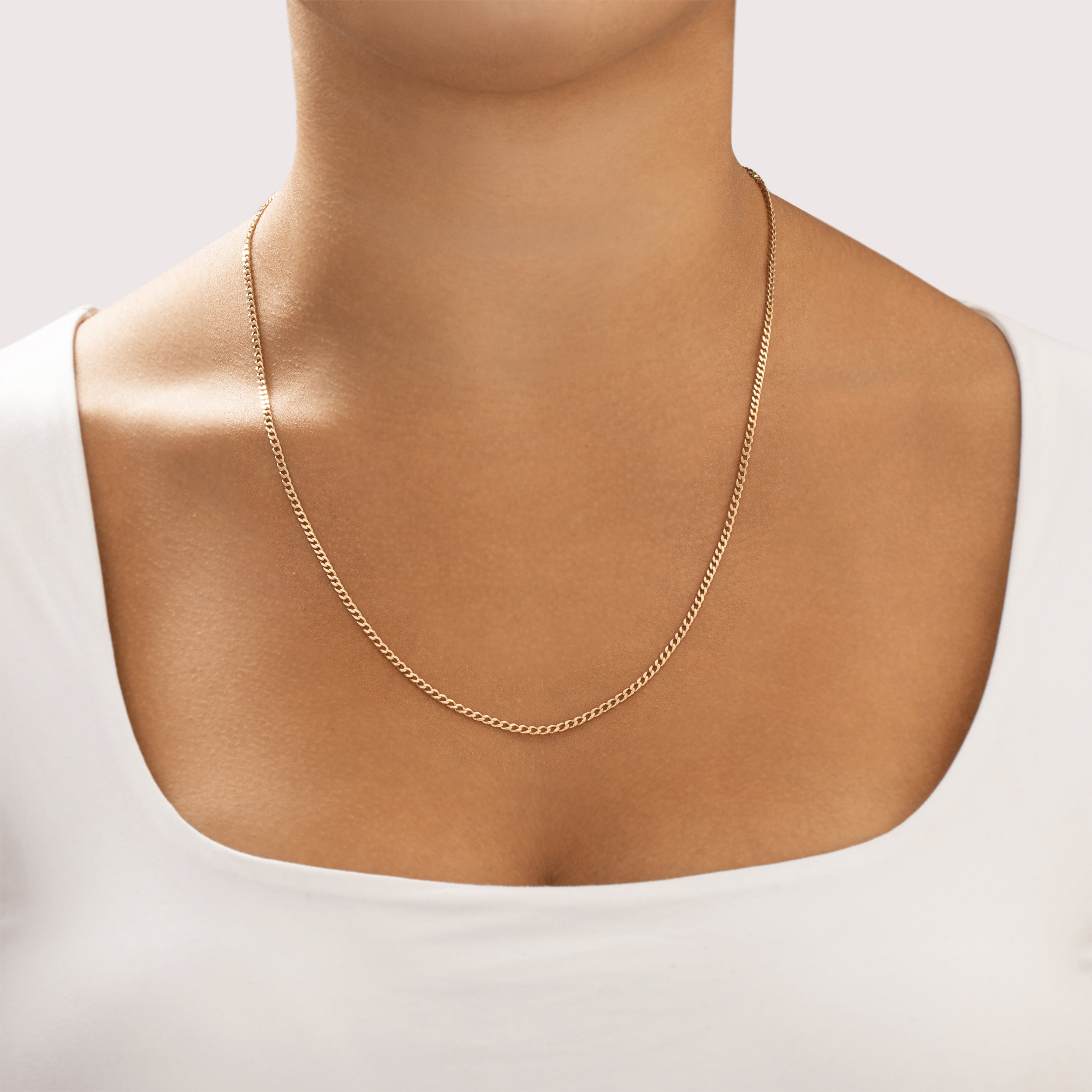 Antique Freed & Peikes 14k Yellow Gold 2.25mm Fantastic Classic Curb Chain - On model view