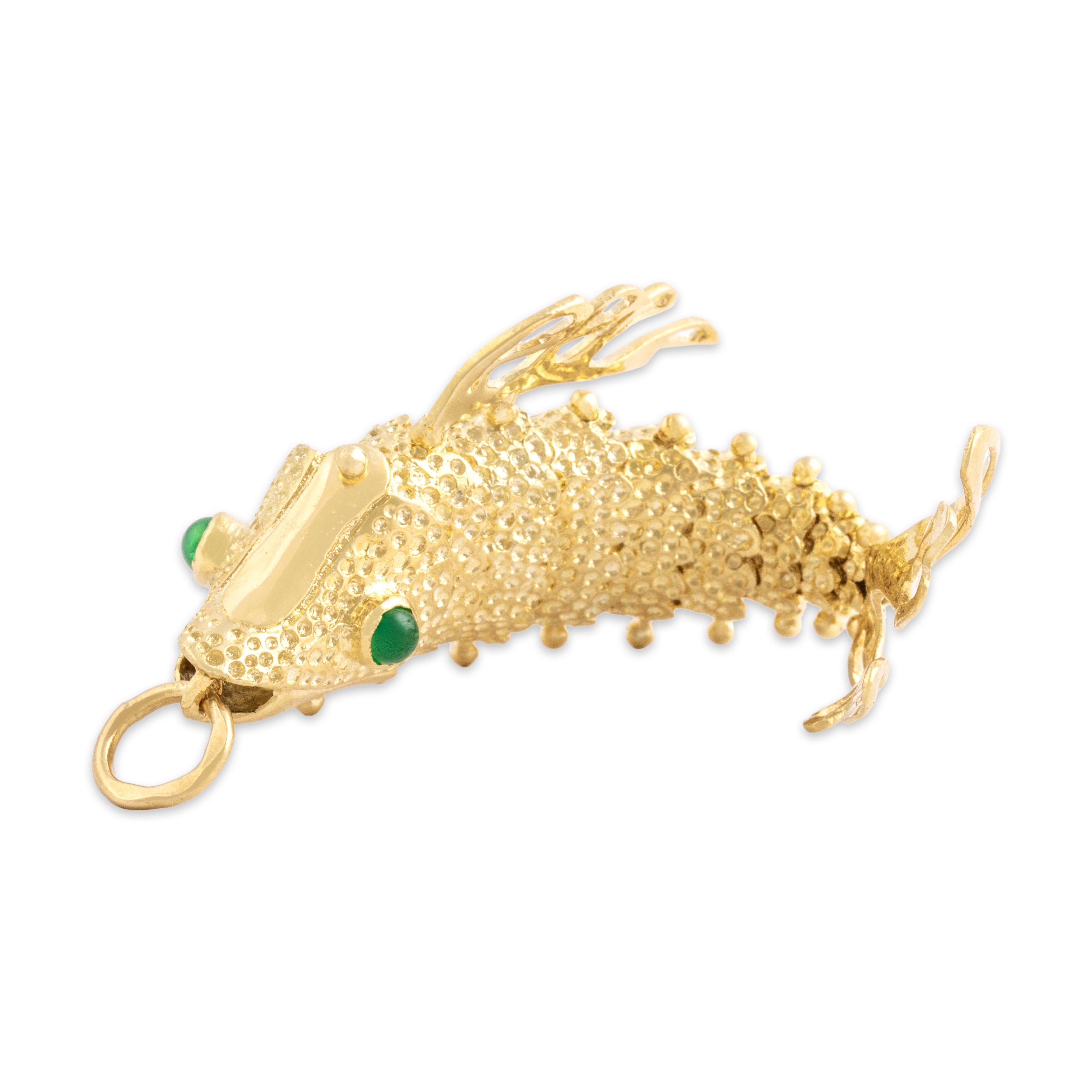 Vintage Italian Large 18k Yellow Gold Green Chalcedony Articulated Wiggling Fish Pendant - detail view #2