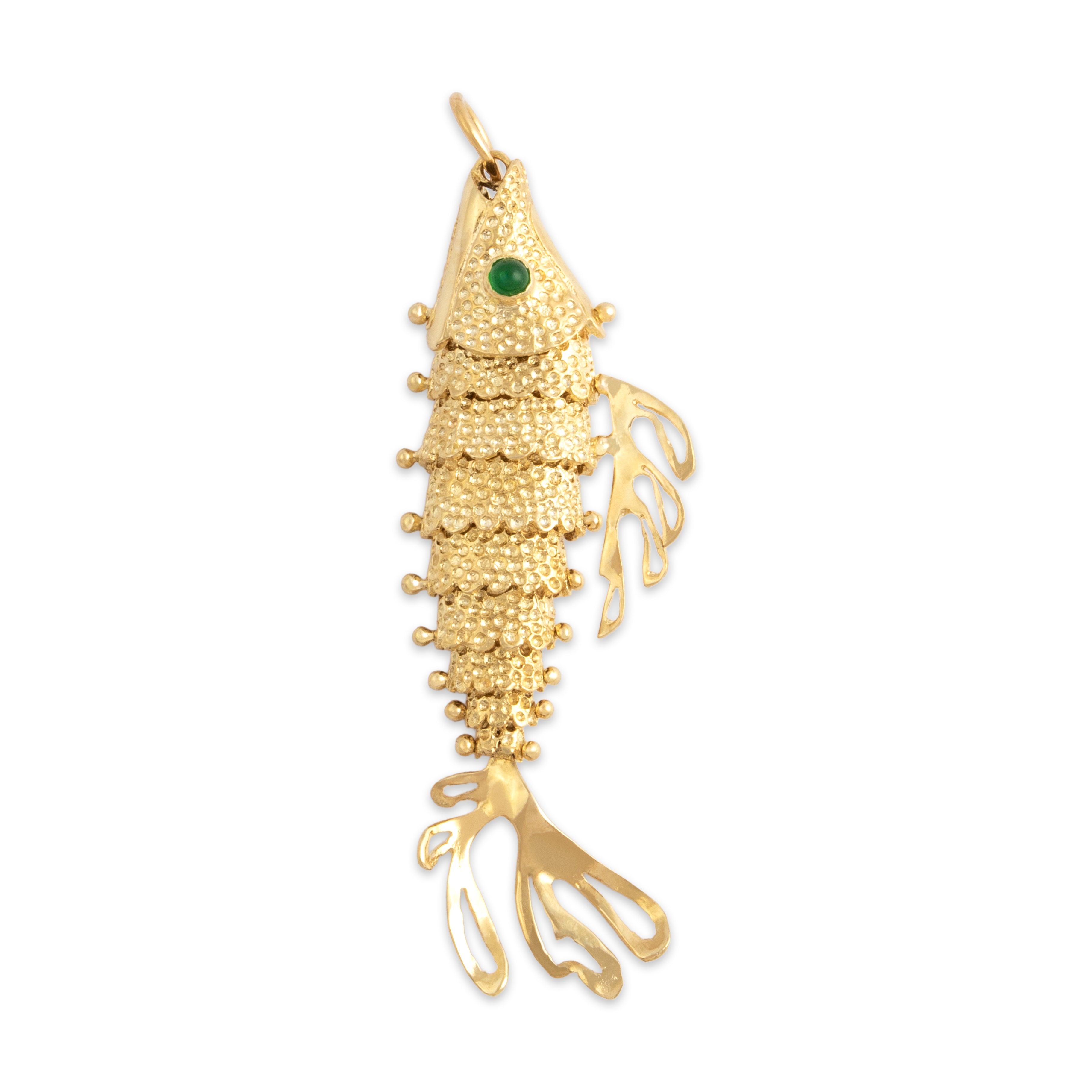 Vintage Italian Large 18k Yellow Gold Green Chalcedony Articulated Wiggling Fish Pendant - Overall view