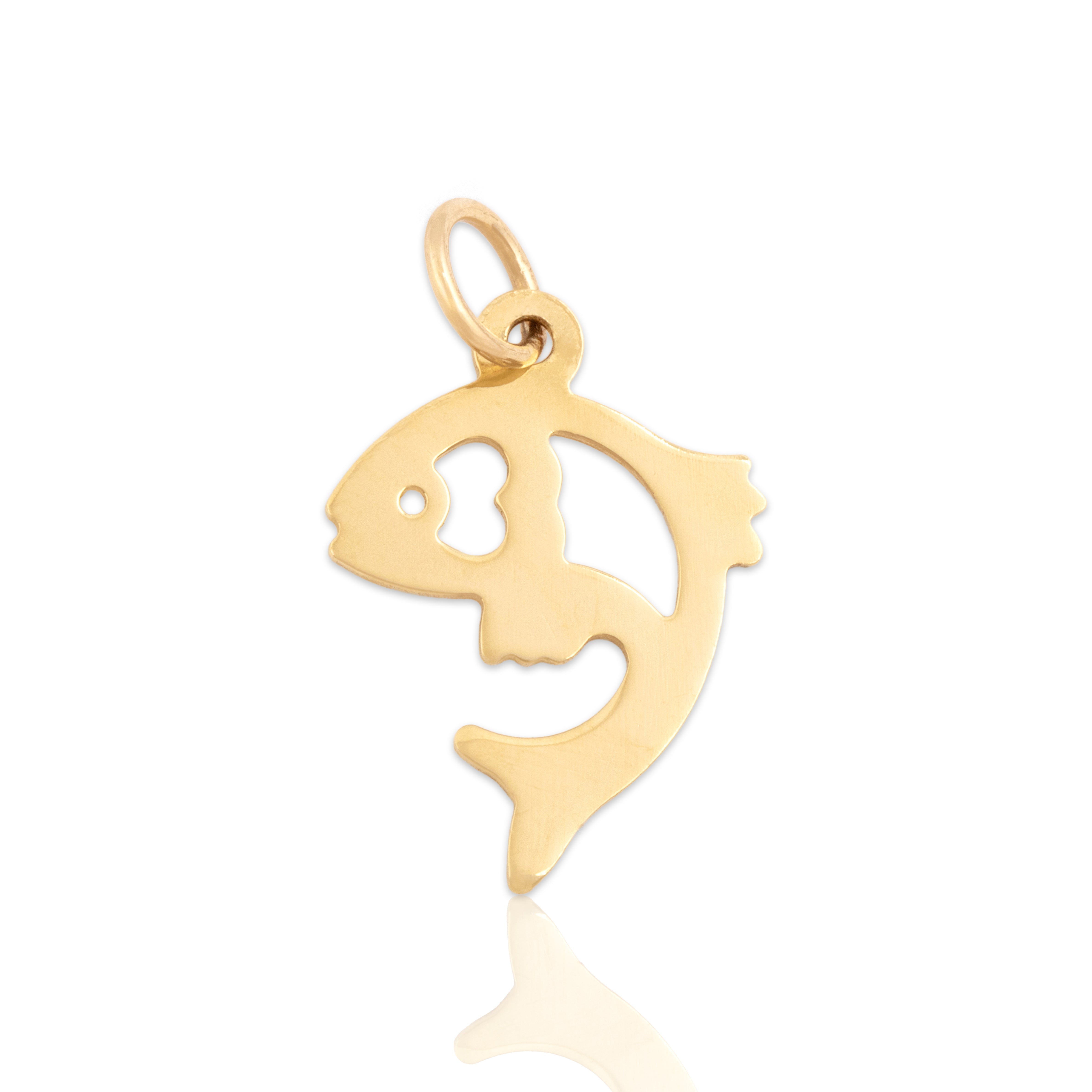 Vintage 18k Yellow Gold Leaping Fish Charm / Pendant - Close-up view