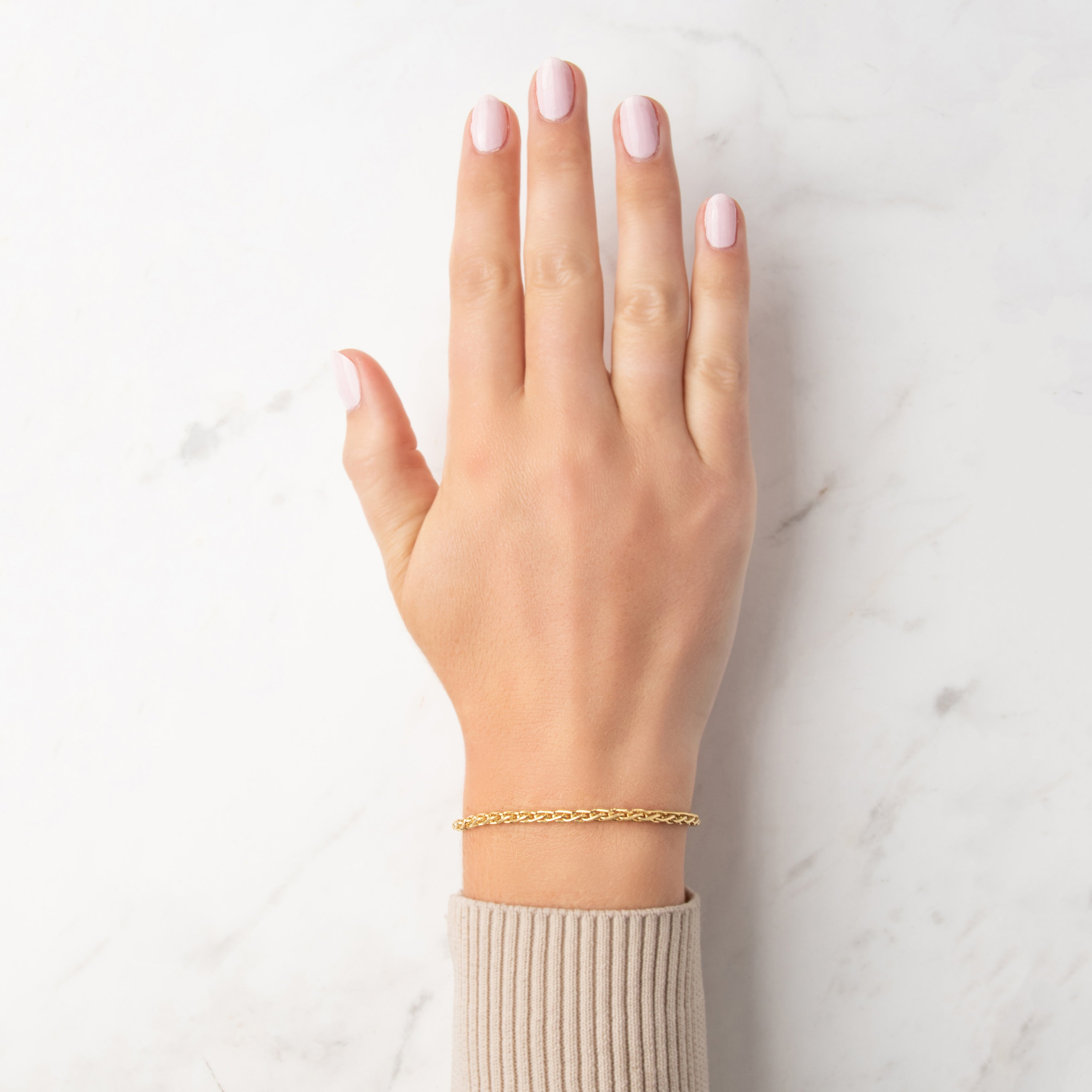 Vintage 18k Yellow Gold Chic Wheat Chain Bracelet - On model view