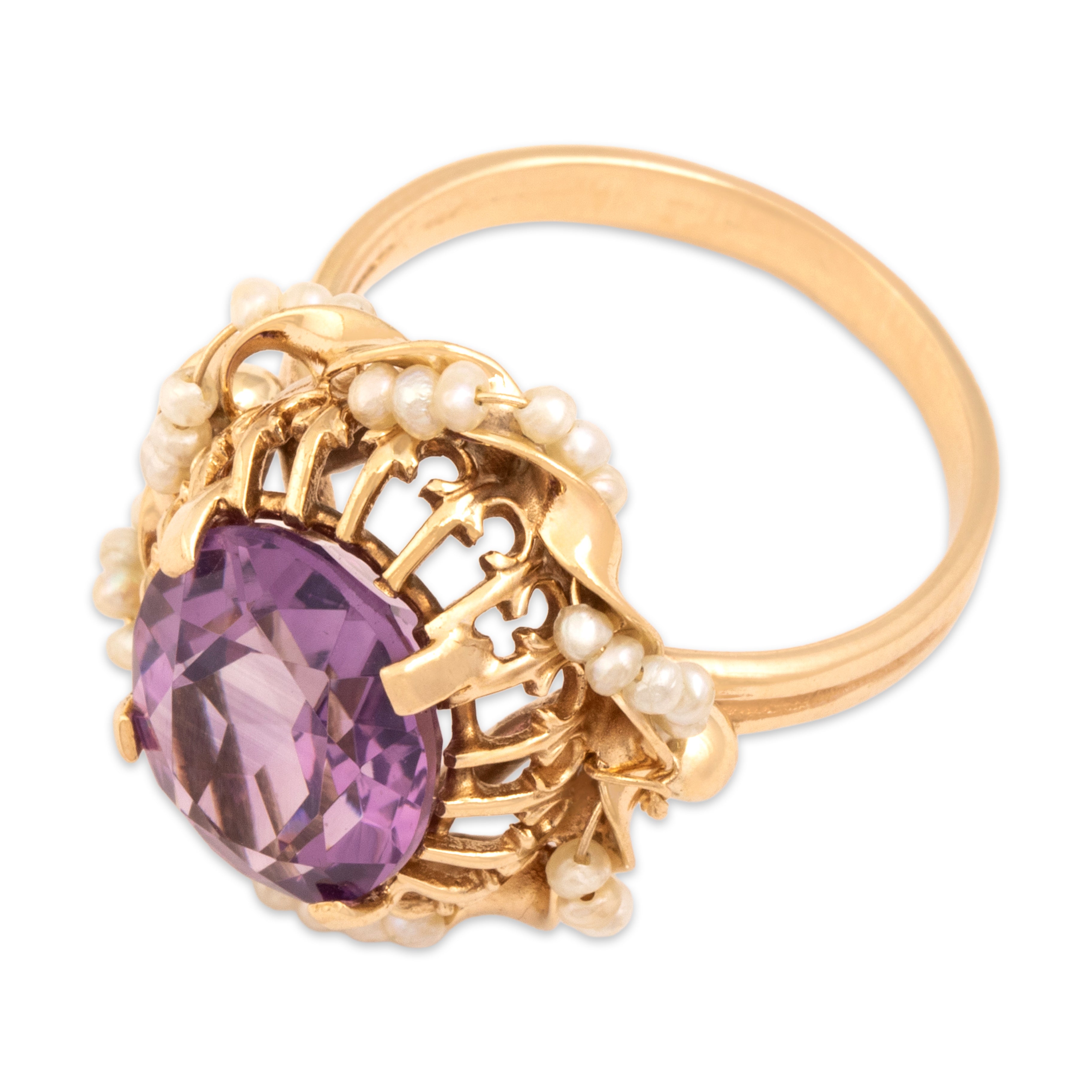 Vintage 14k Yellow Gold 3.95ct Amethyst Seed Pearl Wonderful Ribbon Adorned Cocktail Ring - Overall view