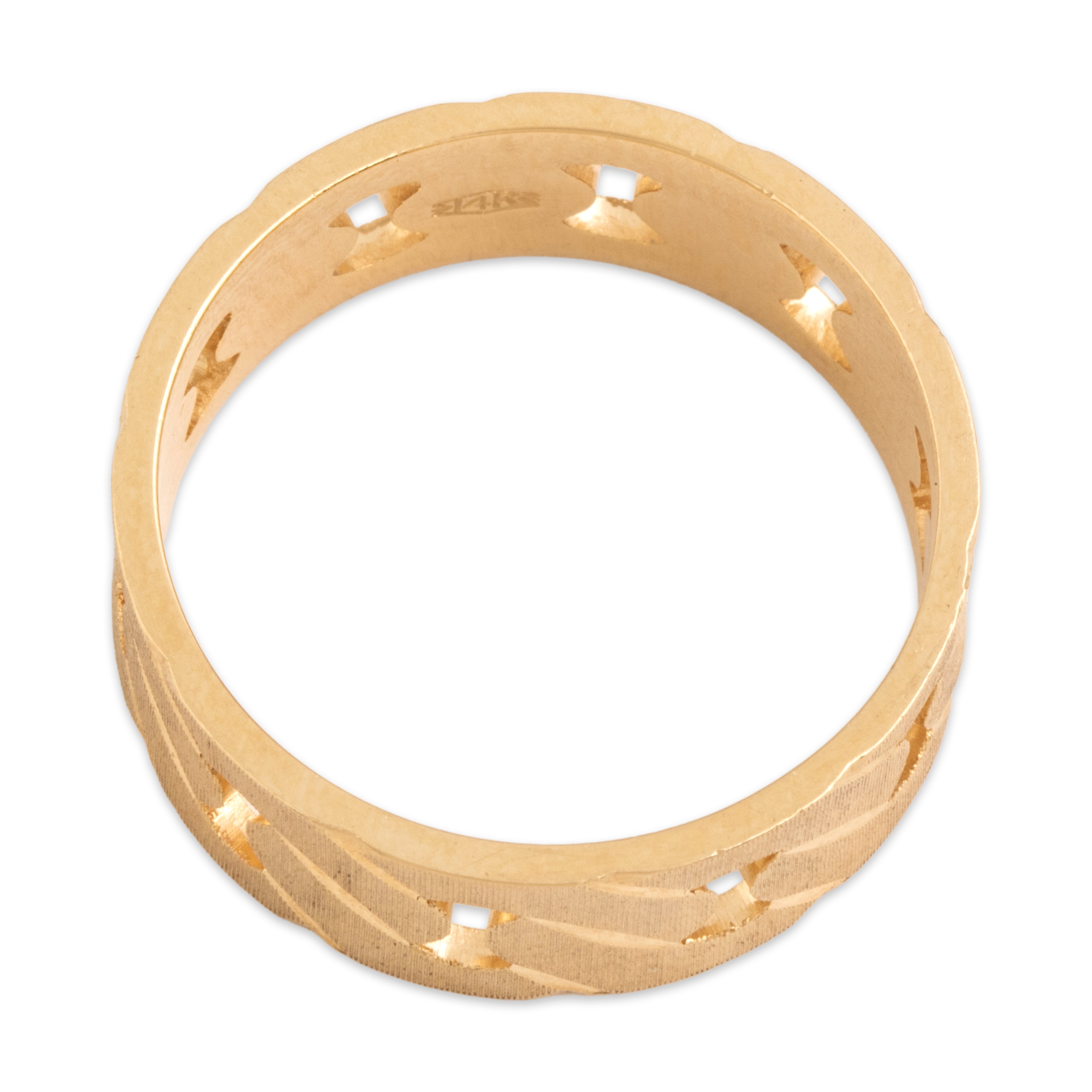 Vintage 14k Yellow Gold Textured Carved Link Eternity Band Ring - detail view #1