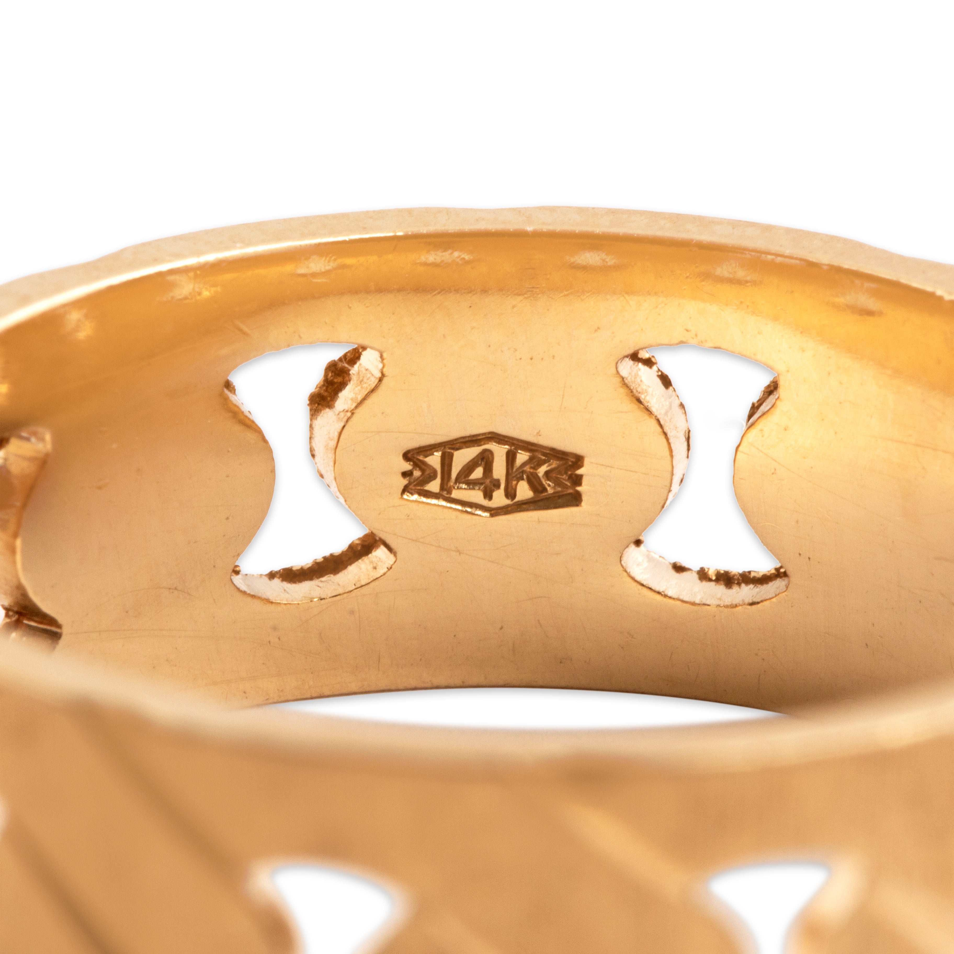Vintage 14k Yellow Gold Textured Carved Link Eternity Band Ring - Hallmark view