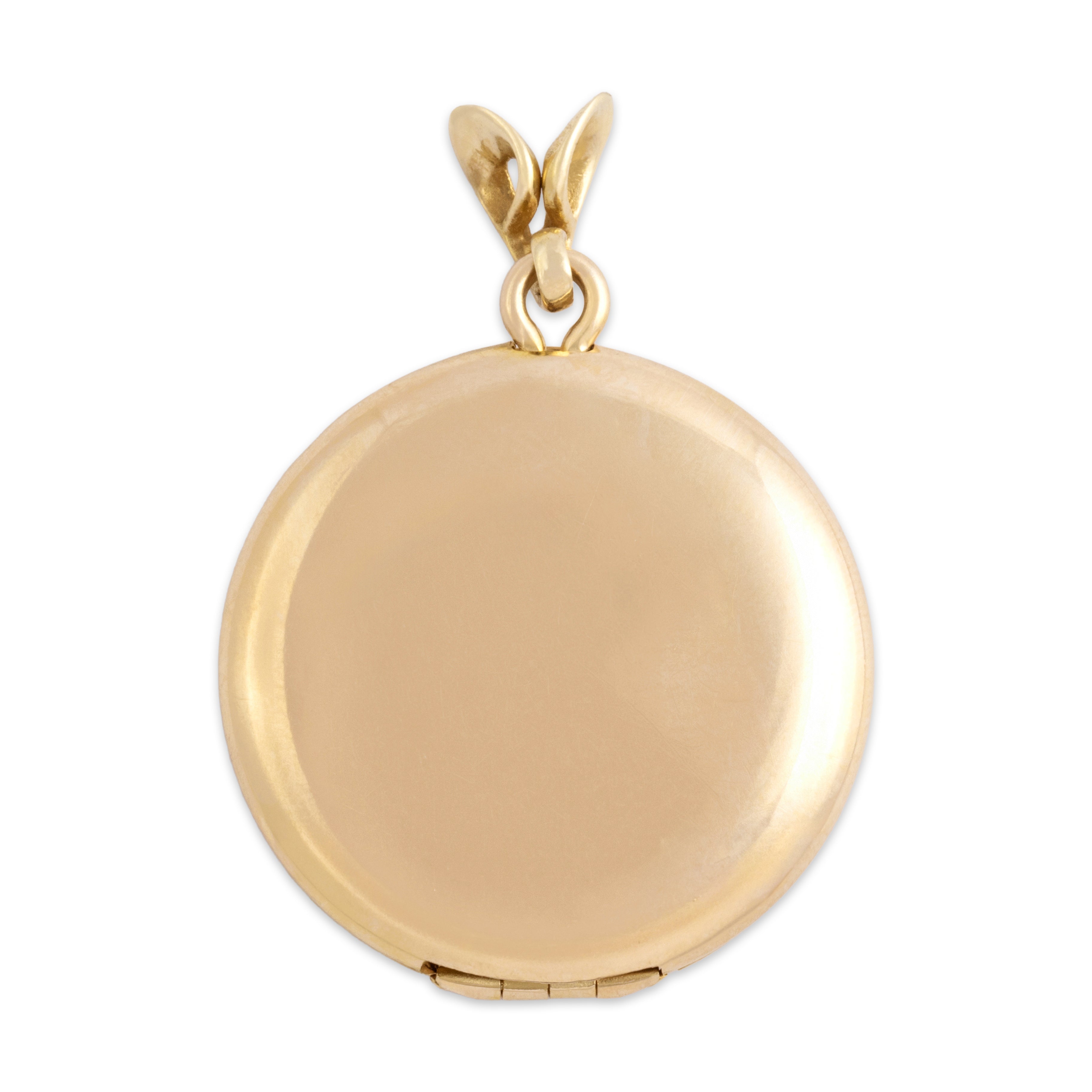 Vintage Large 14k Yellow Gold Incredible Engraved Flourish Locket Pendant