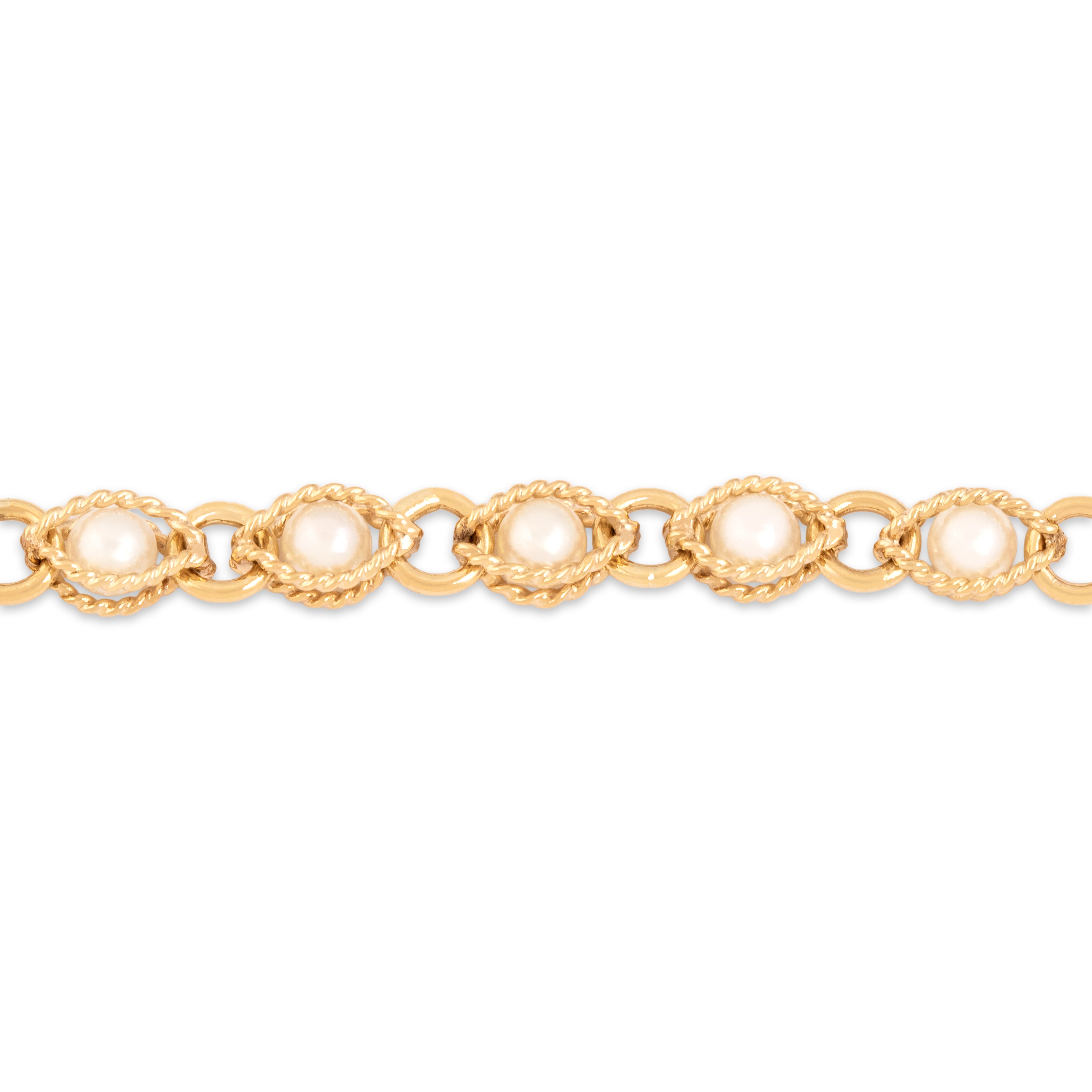 Vintage 14k Yellow Gold Pearl Luminous Rope-Framed Link Bracelet - Close-up view