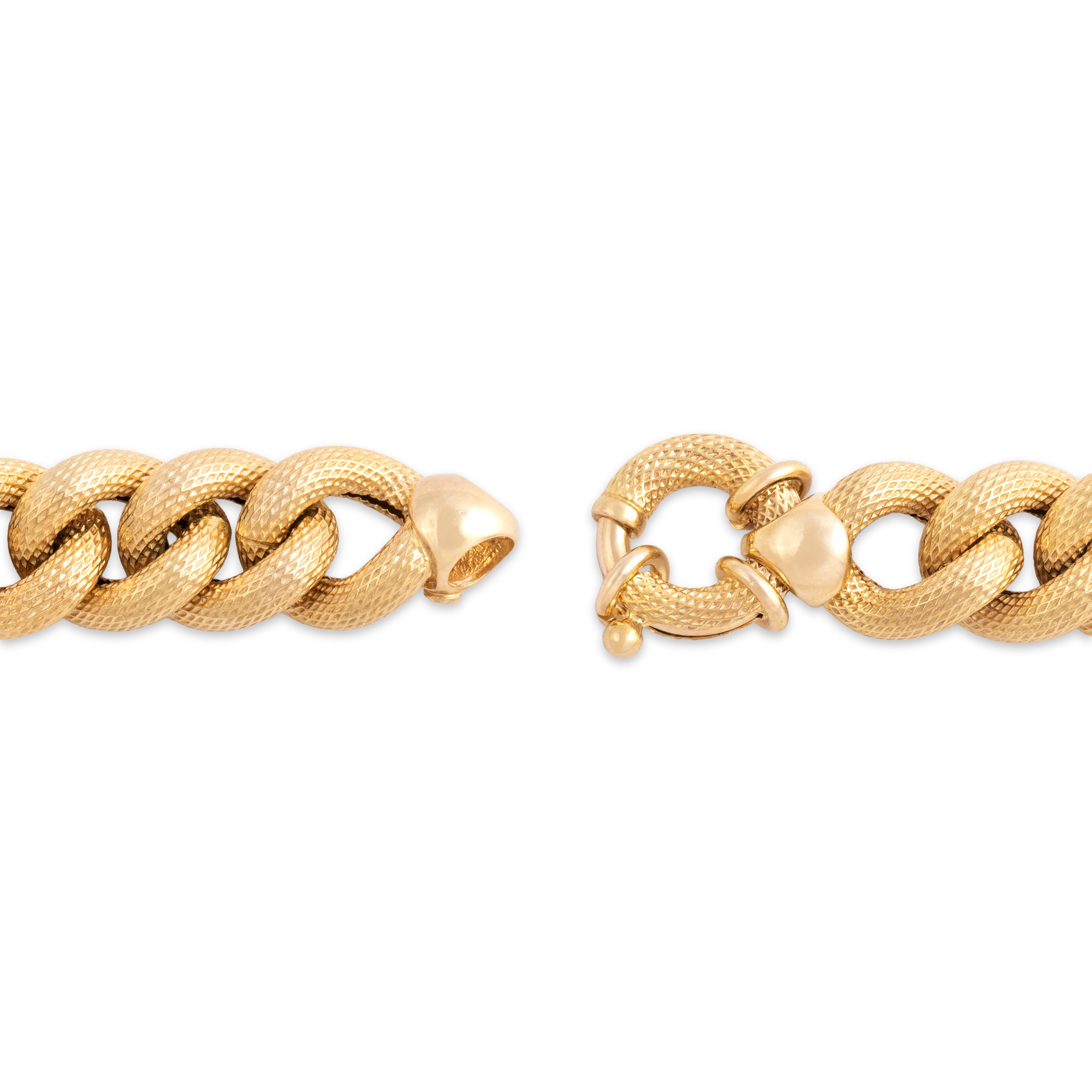 Vintage Italian 14k Yellow Gold Chunky Textured Curb Link Bracelet - clasp view