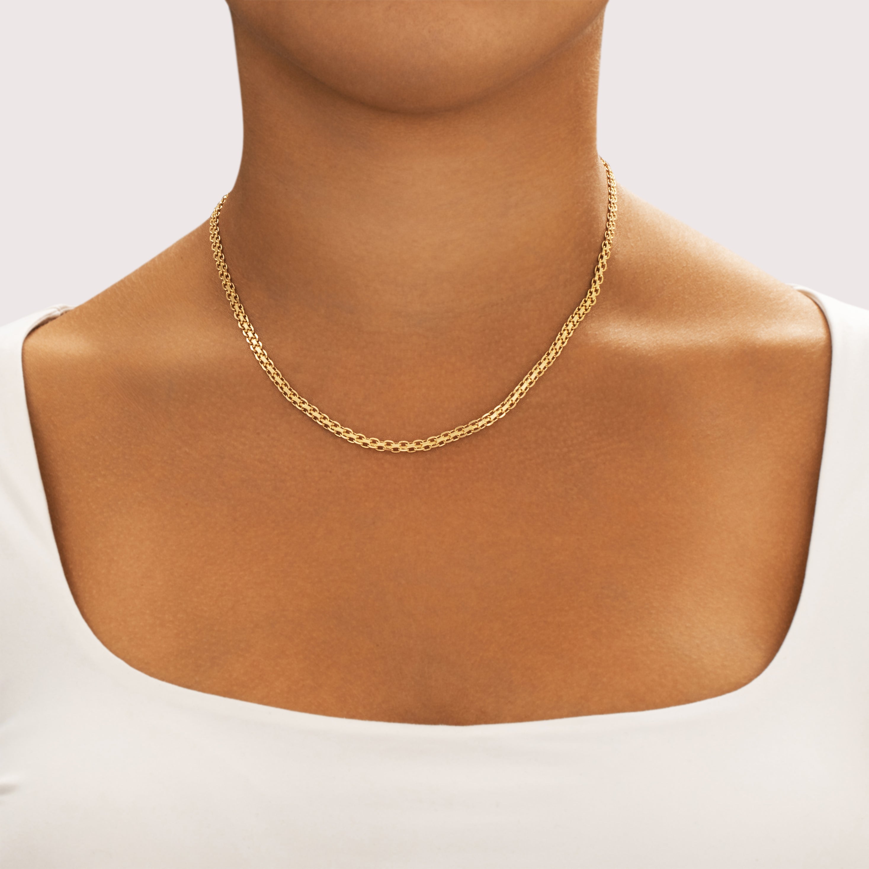 Vintage Italian 14k Yellow Gold Interlocking Textured Flat Link Necklace - On model view