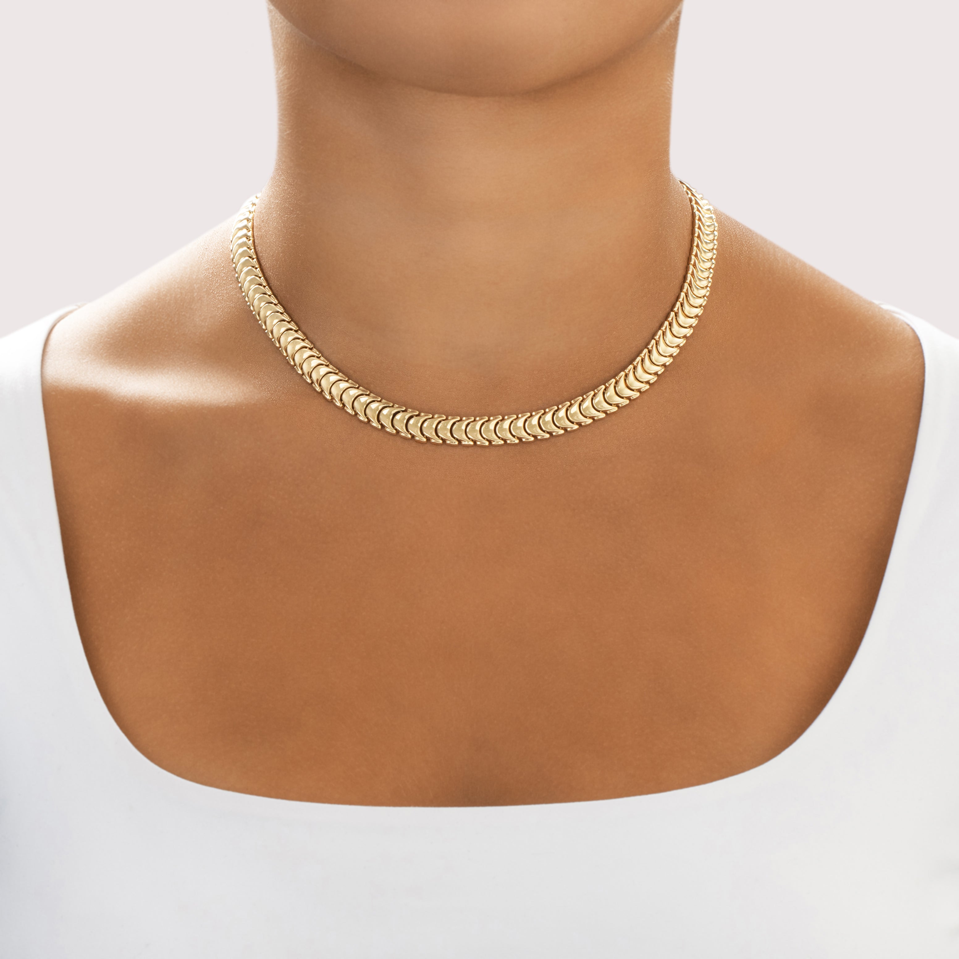Vintage 14k Yellow Gold Bold Flat Curved Link Necklace - On model view
