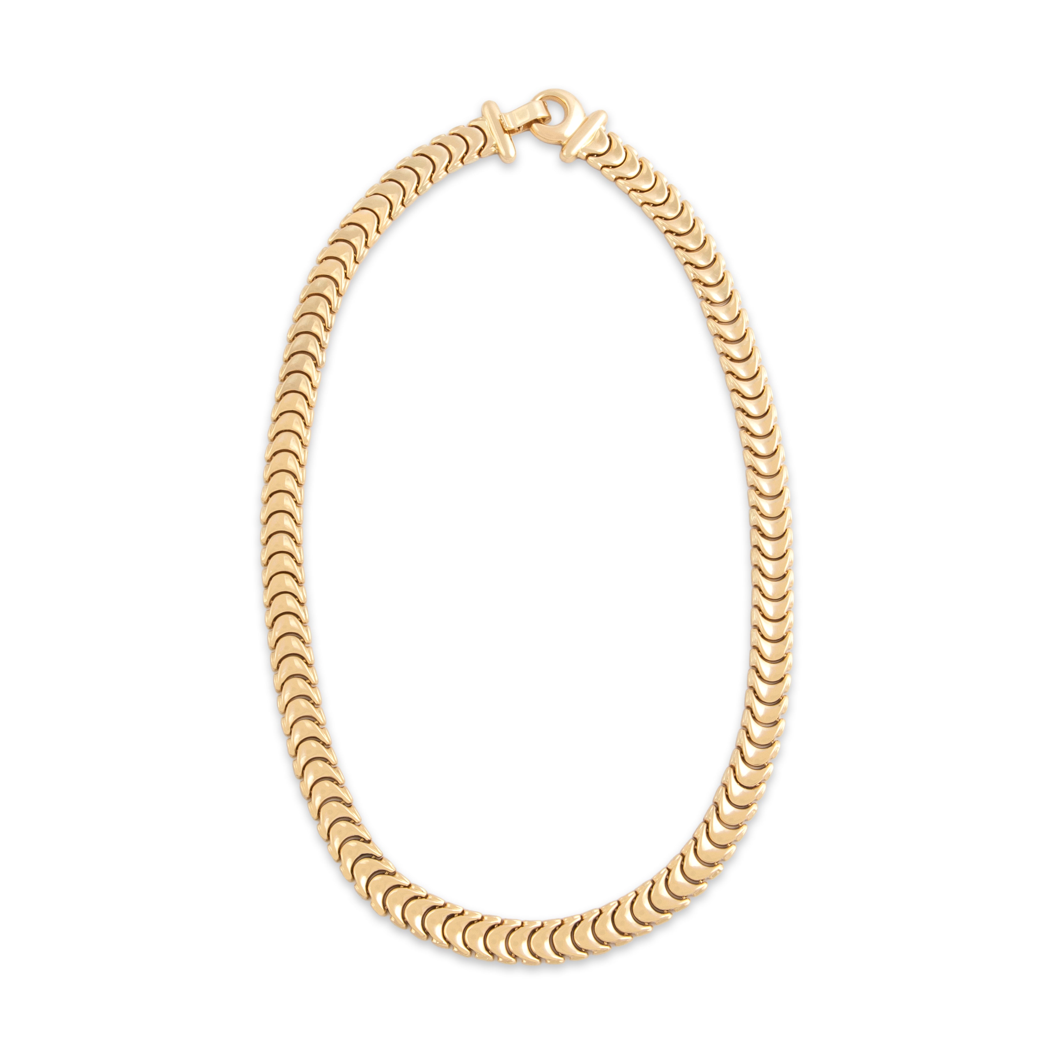 Vintage 14k Yellow Gold Bold Flat Curved Link Necklace - Overall view