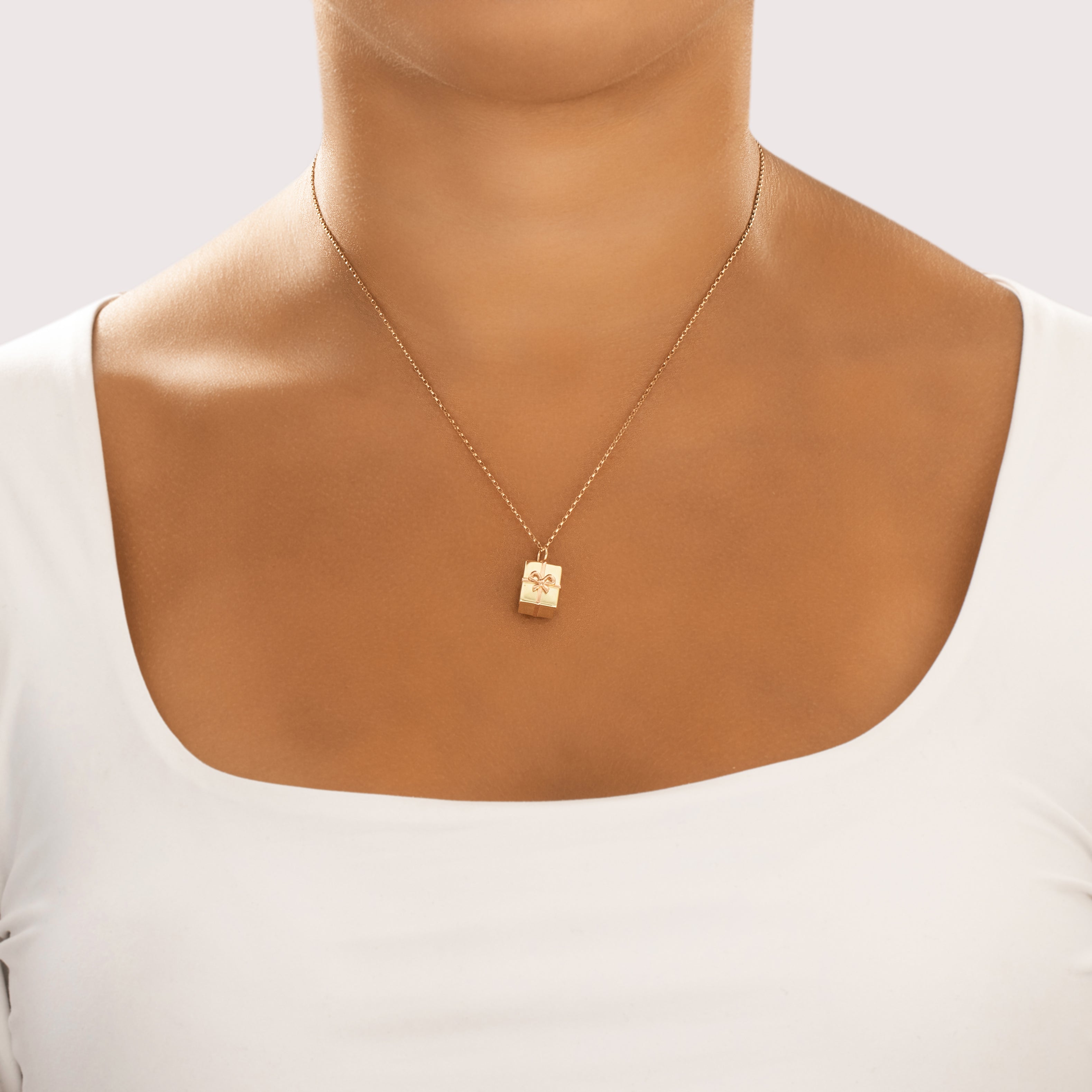 Vintage 14k Yellow & Rose Gold Fantastic Opening Gift Box Charm / Pendant