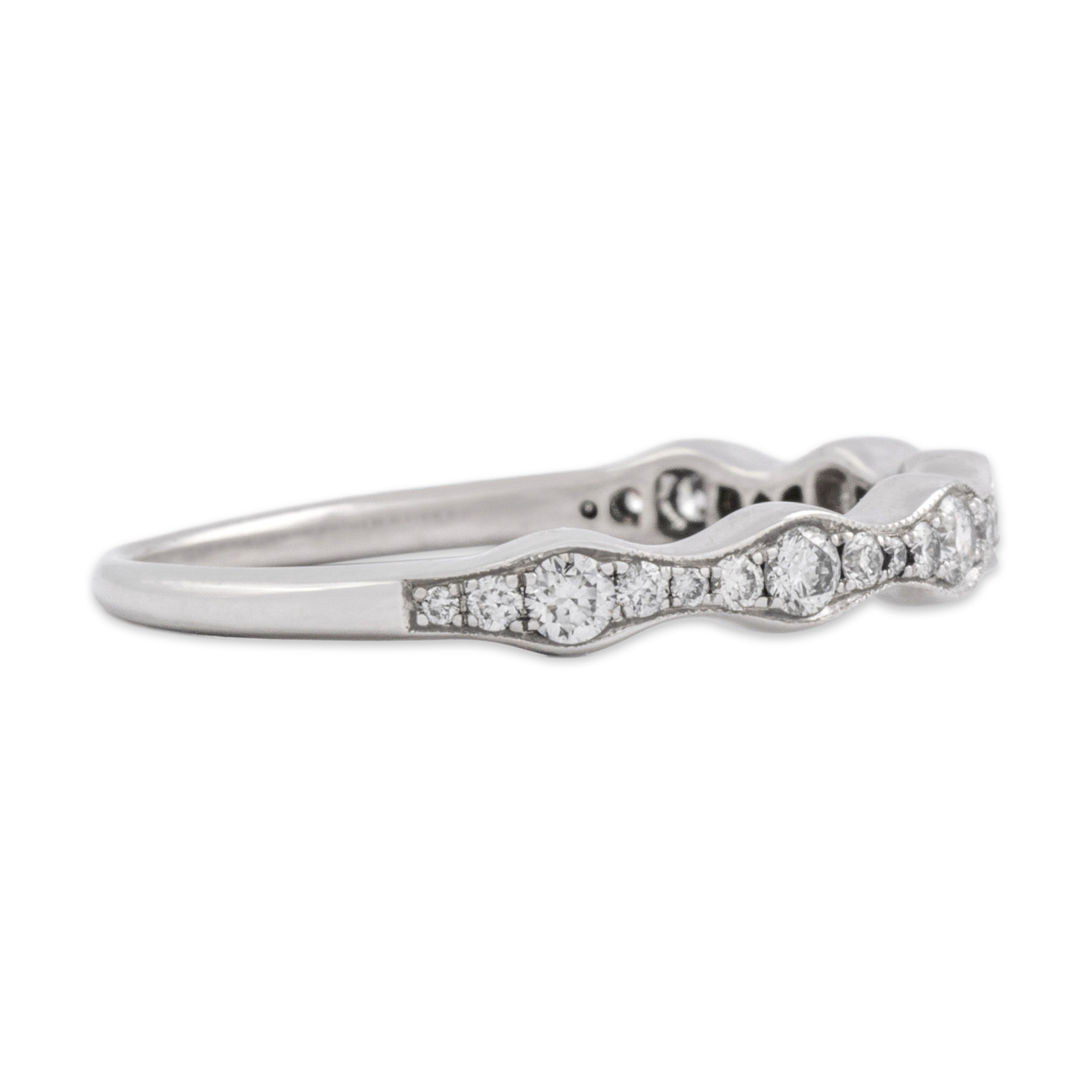 Estate 14k White Gold Diamond Sparkling Milgrain Scalloped Band Ring 7.25